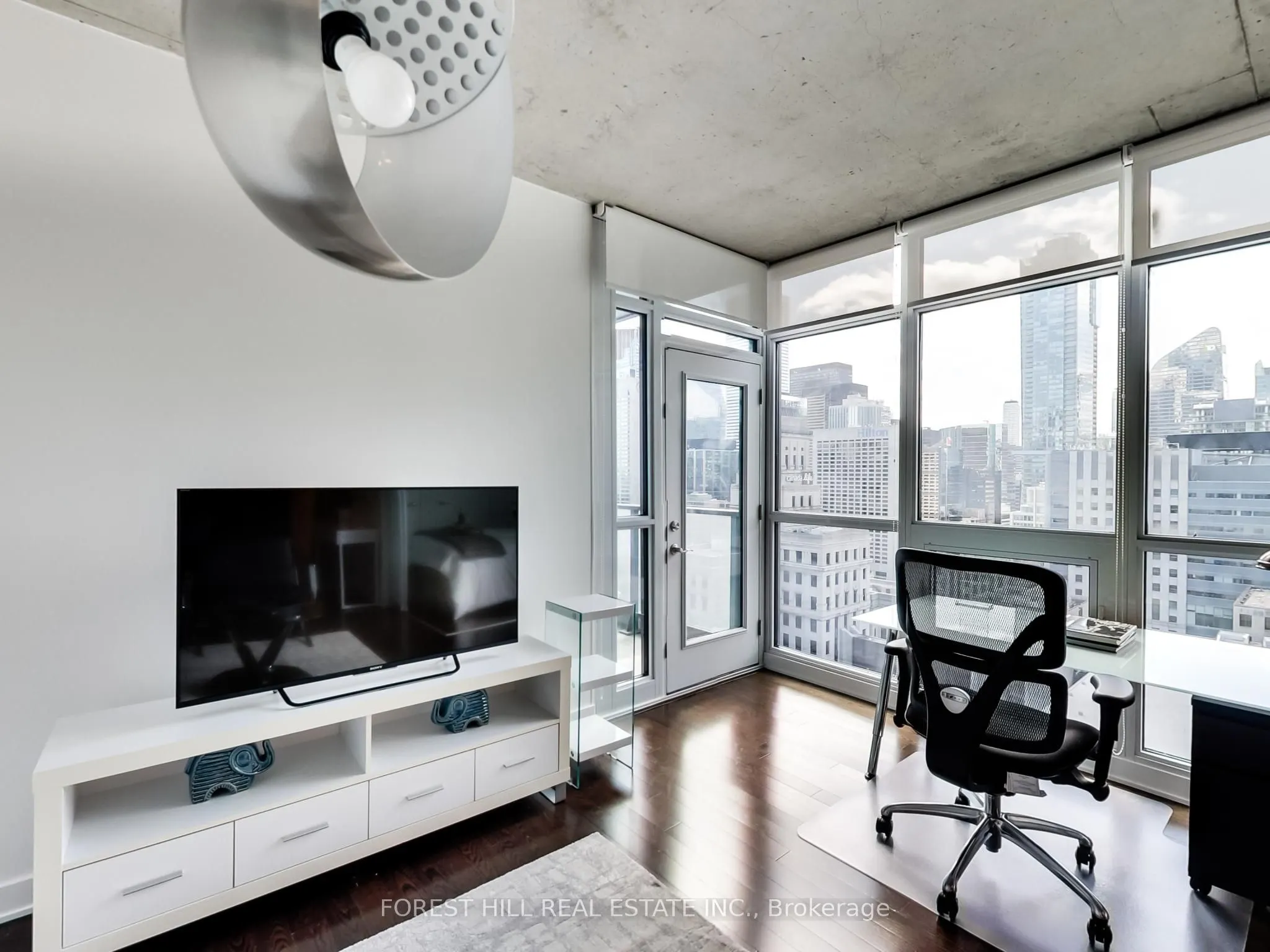 210 Simcoe Street, #2301