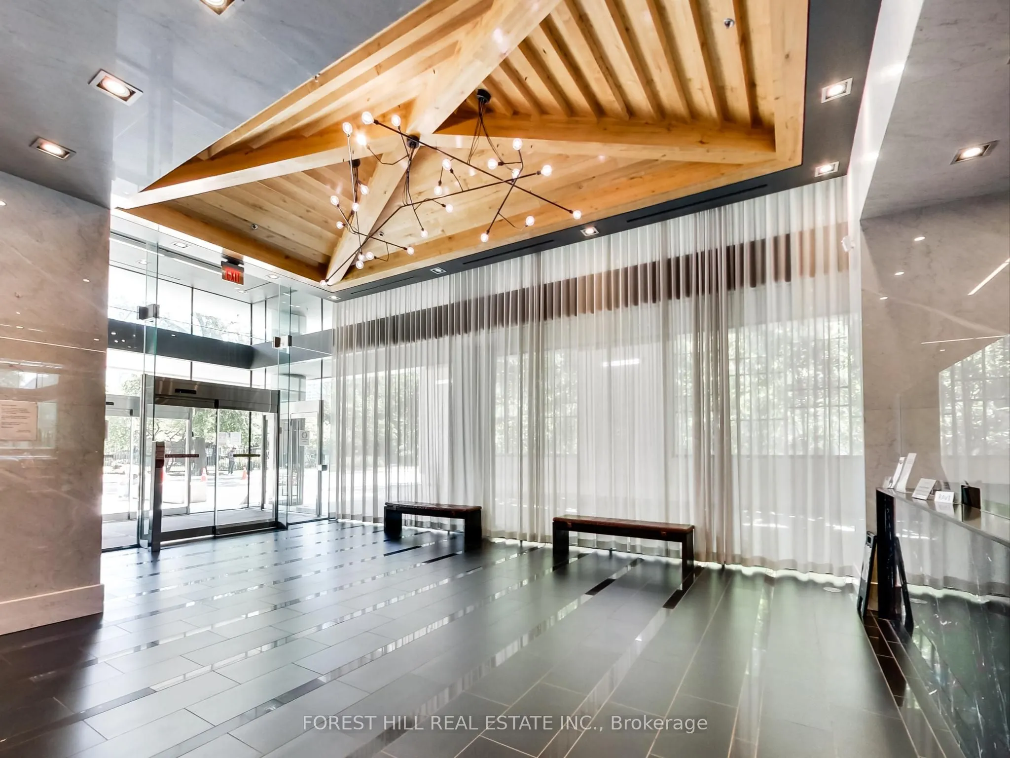210 Simcoe Street, #2301