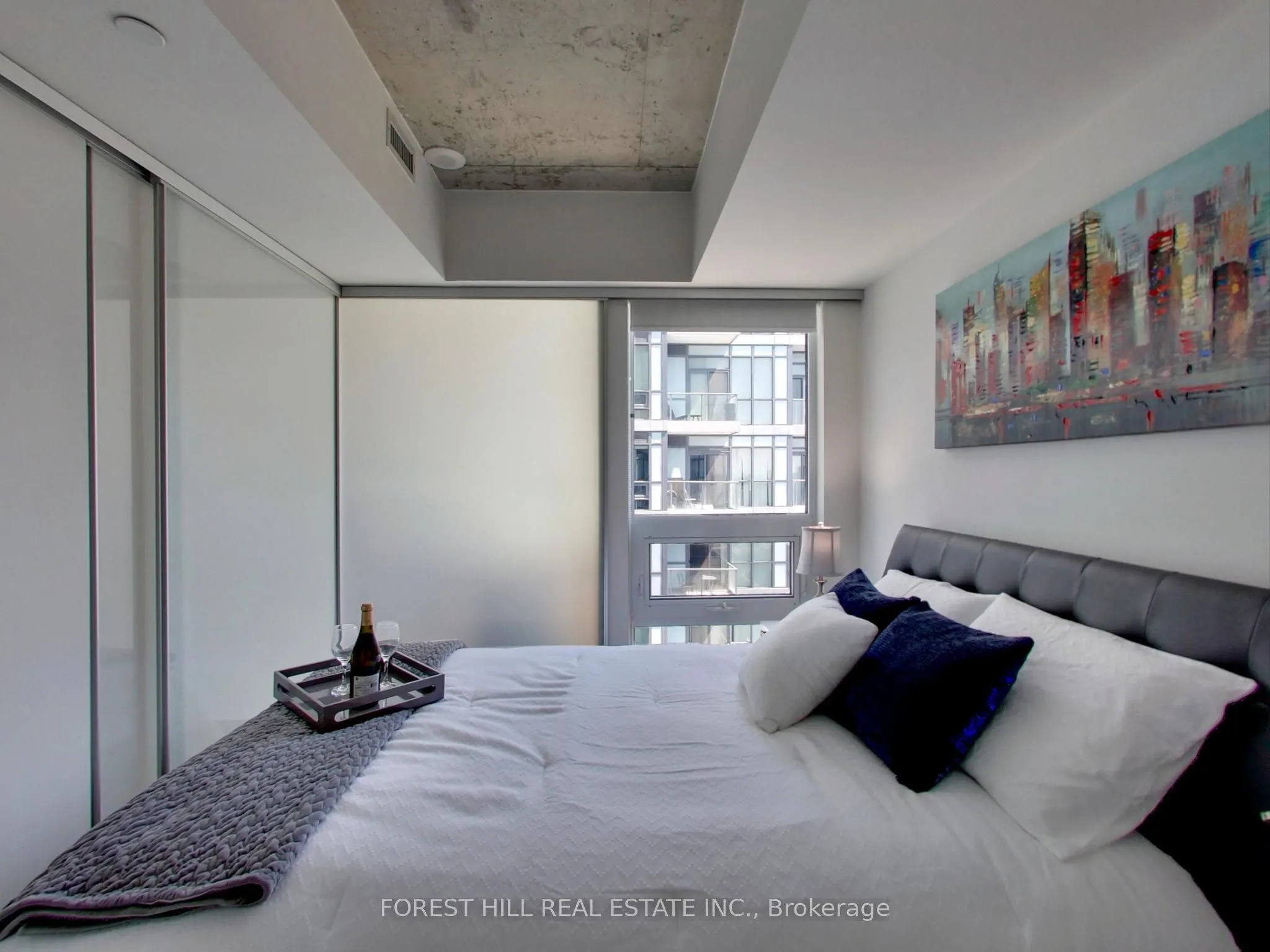 210 Simcoe Street, #2301