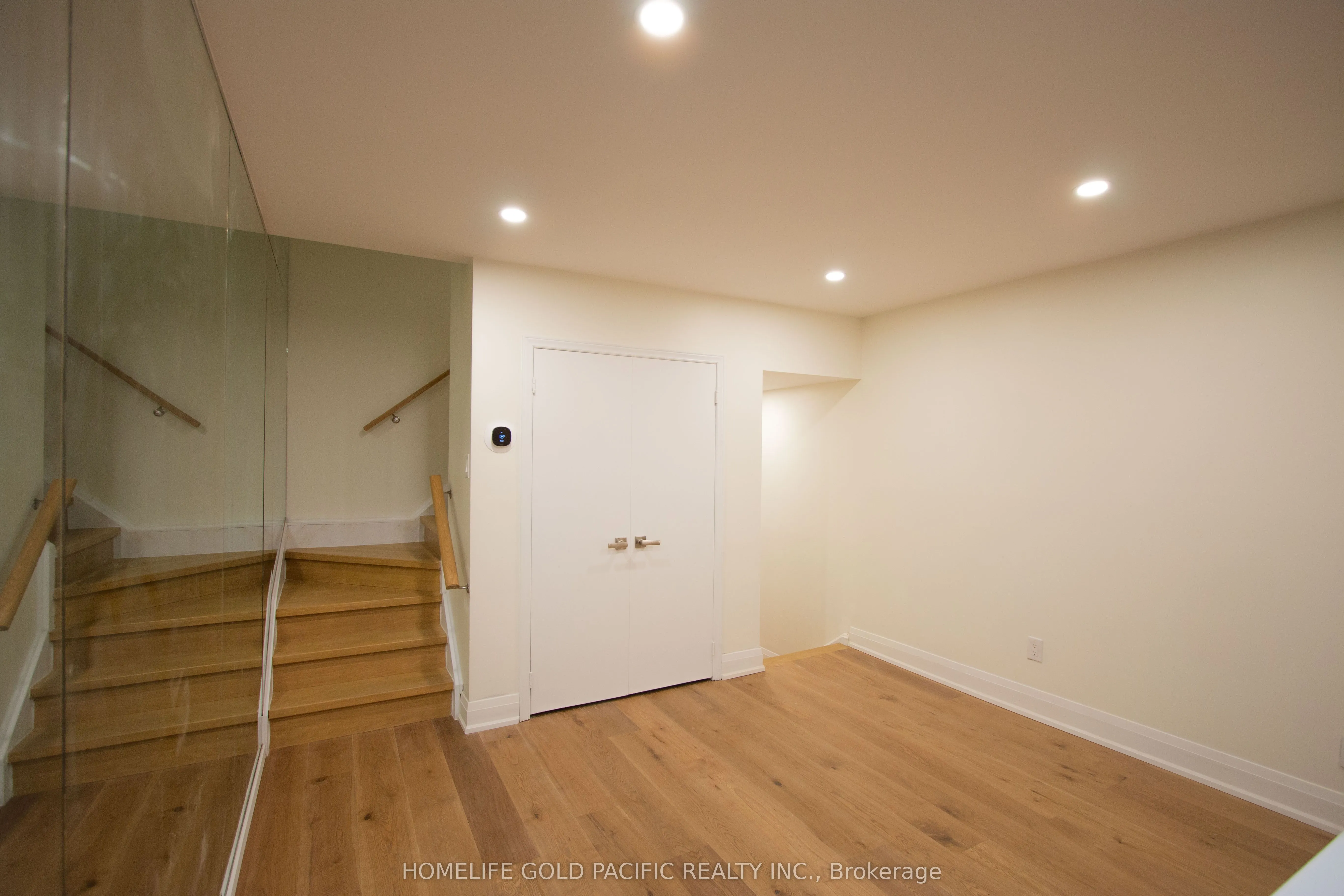 30a Mcgill Street