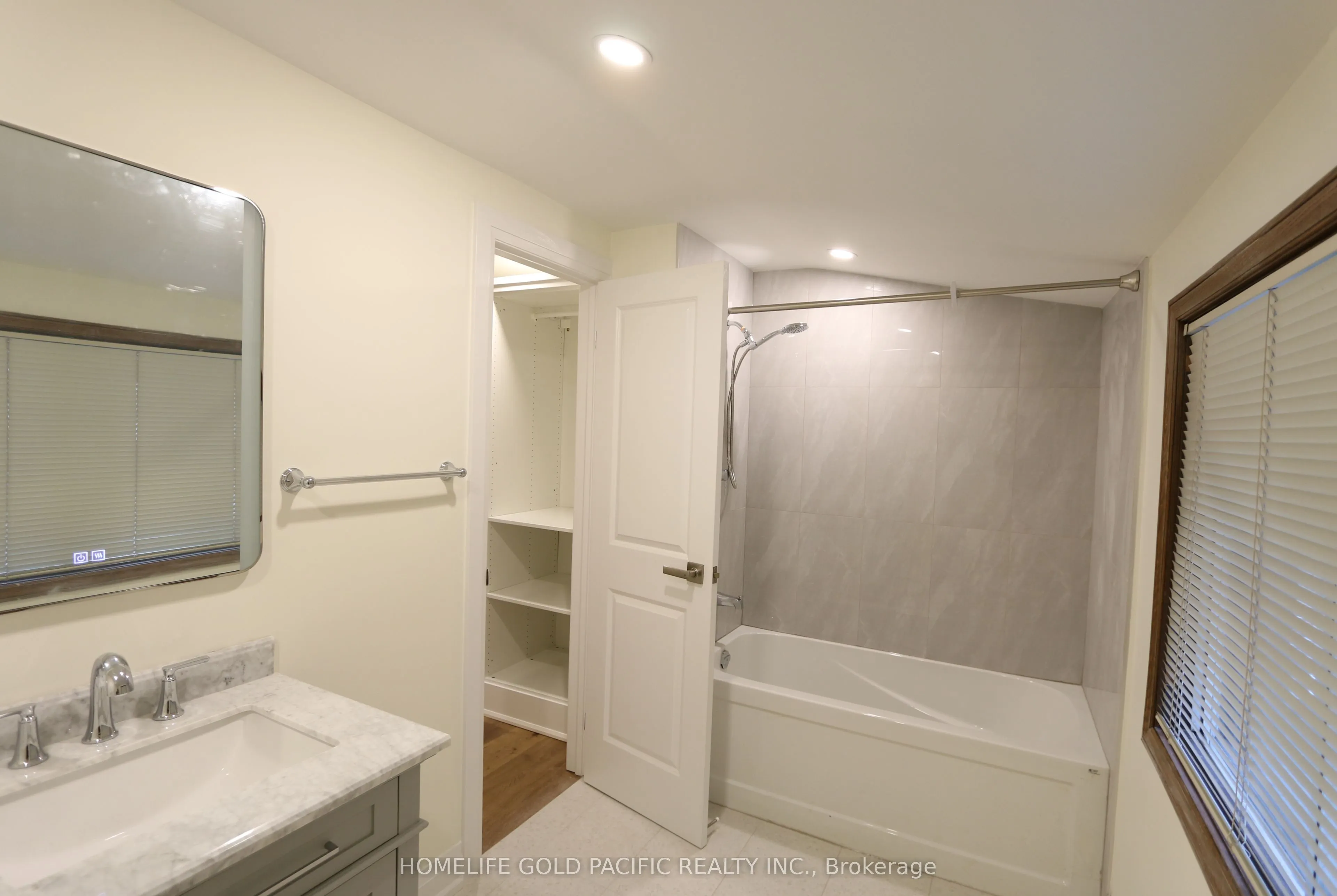 30a Mcgill Street