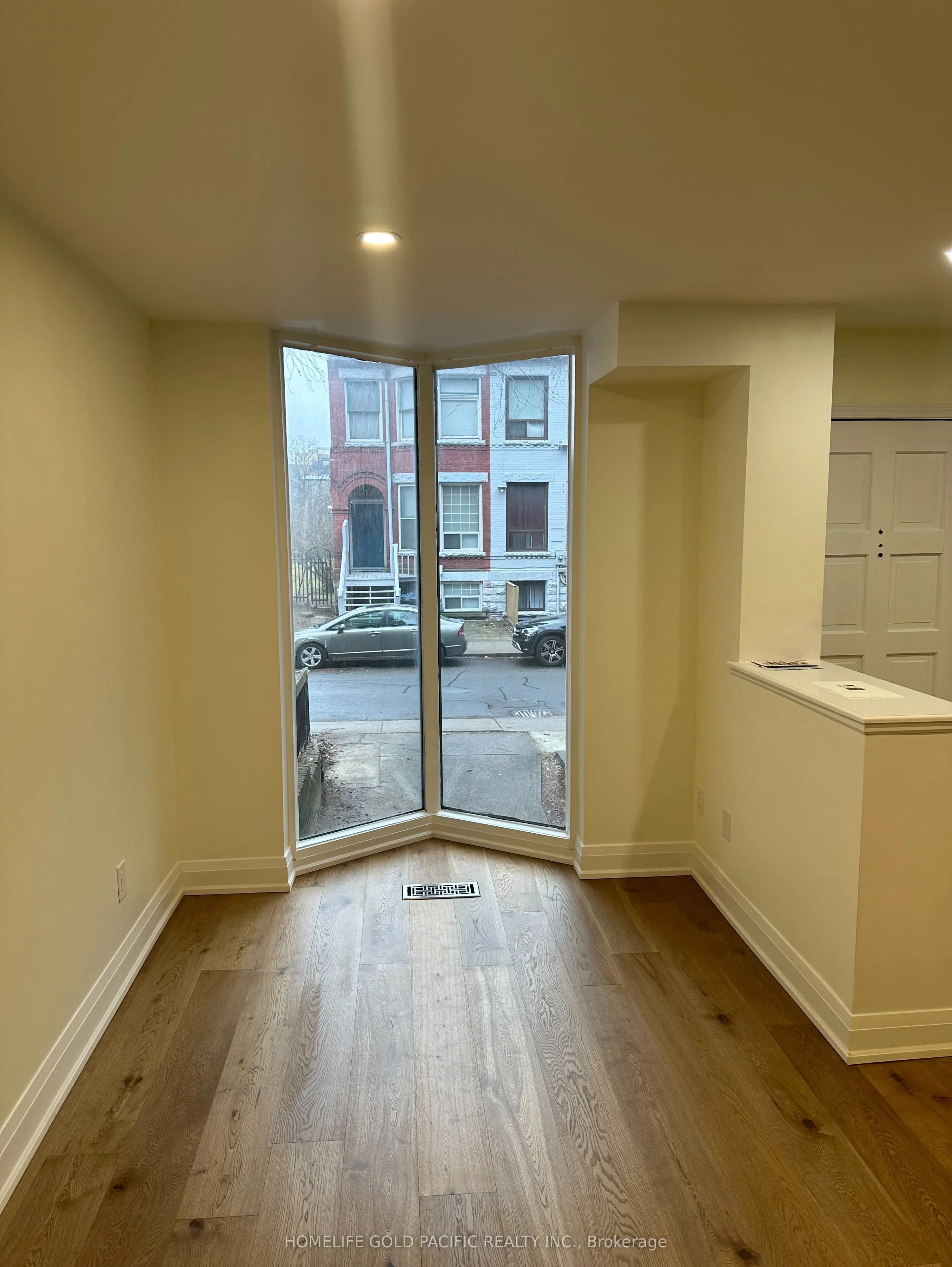 30a Mcgill Street