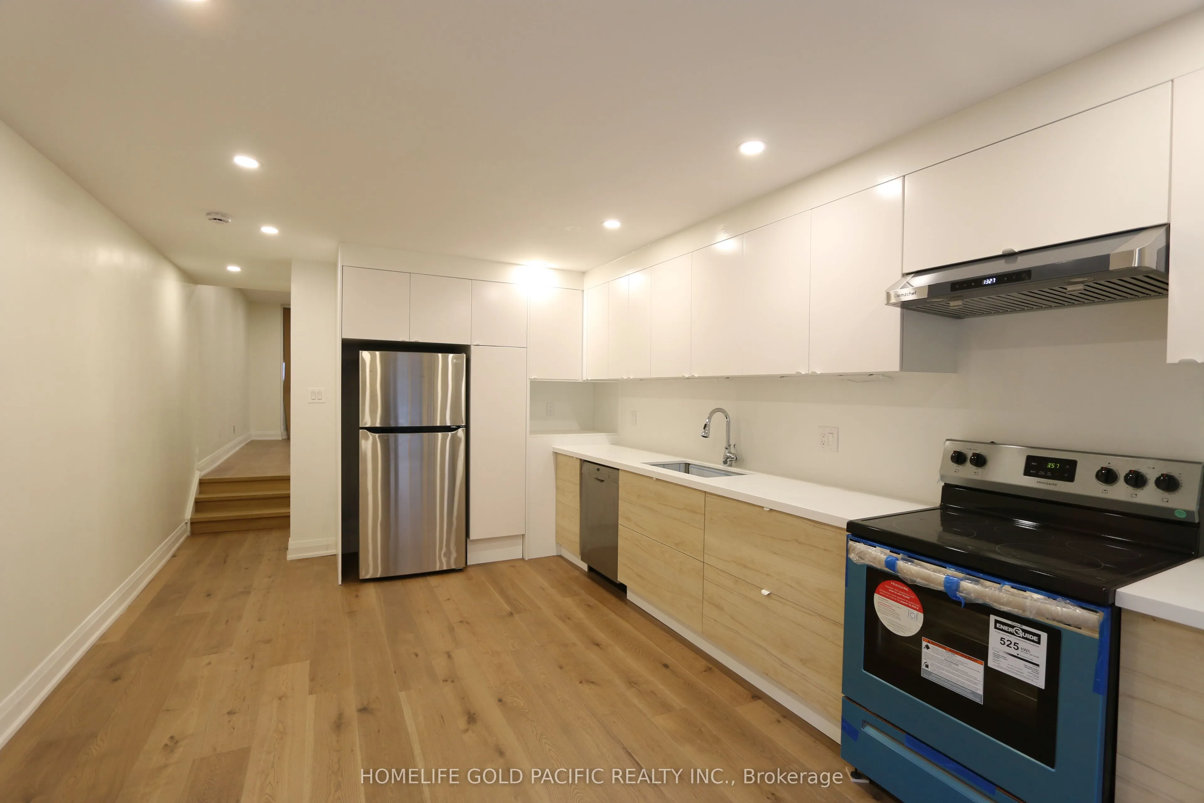 30a Mcgill Street