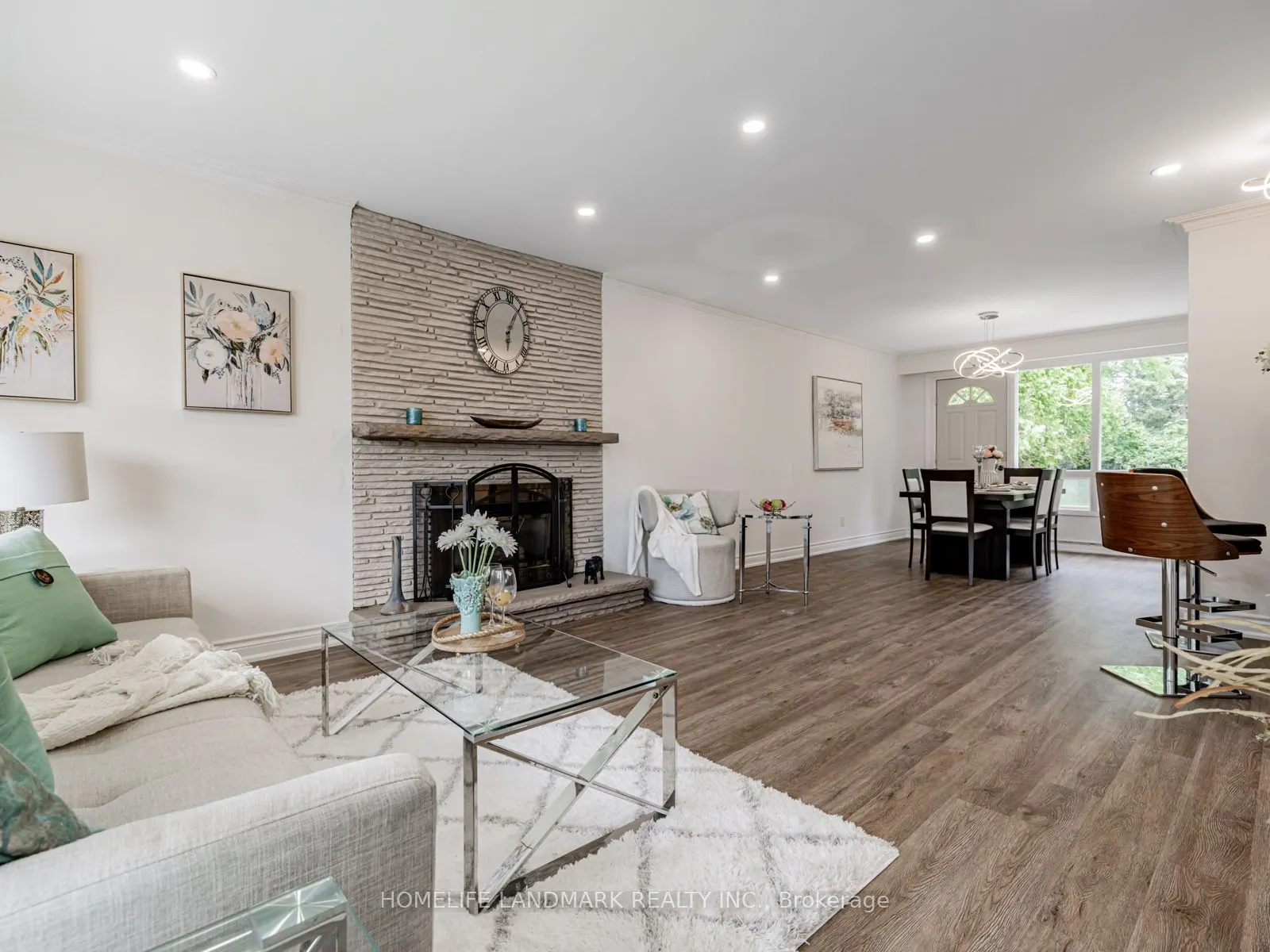 30 Burleigh Heights Drive