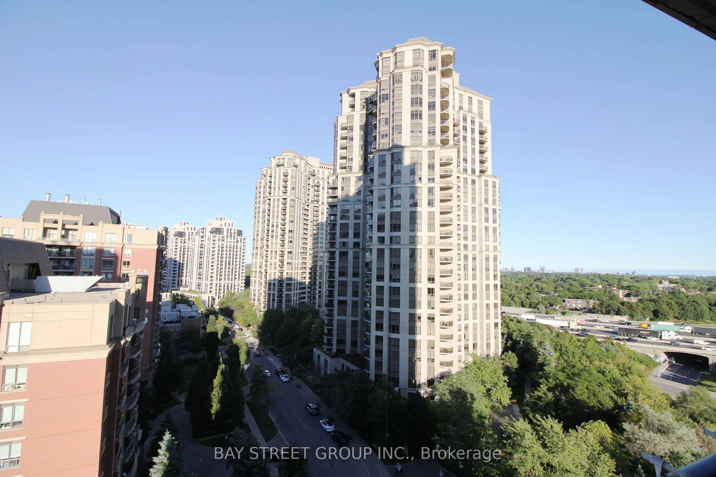 30 Harrison Garden Boulevard, #1512