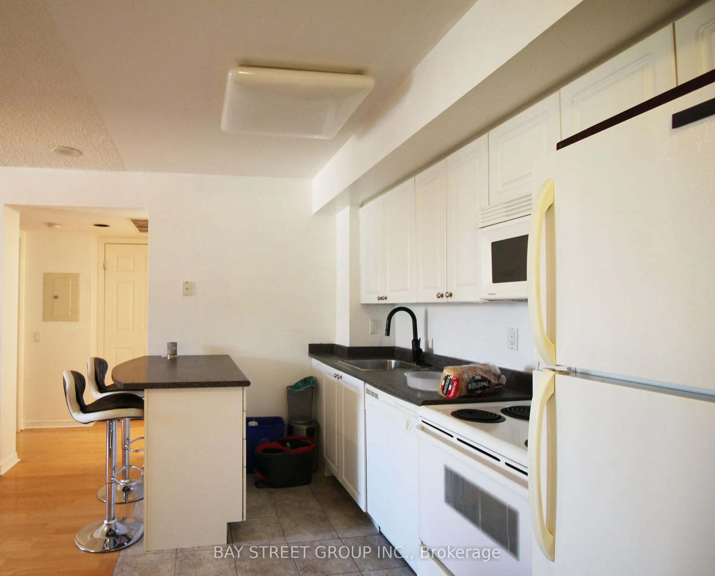 30 Harrison Garden Boulevard, #1512
