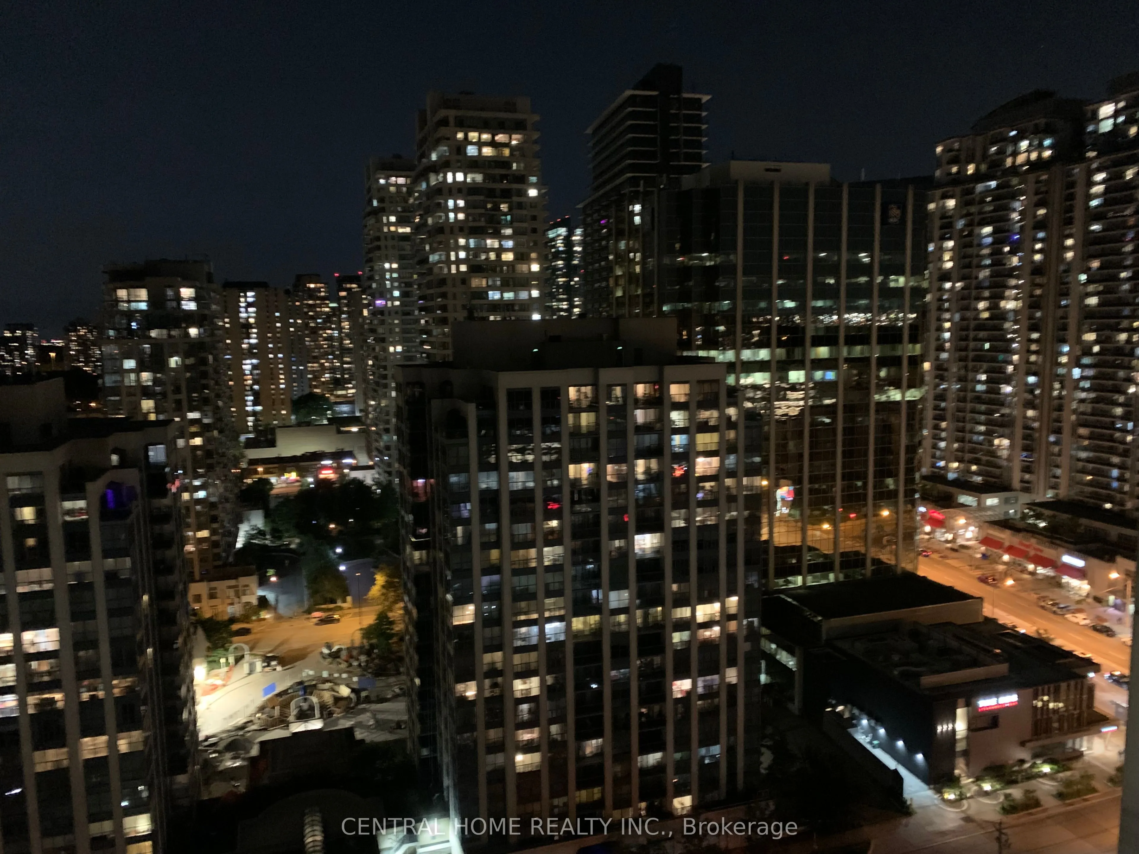 21 Hillcrest Avenue, #2203
