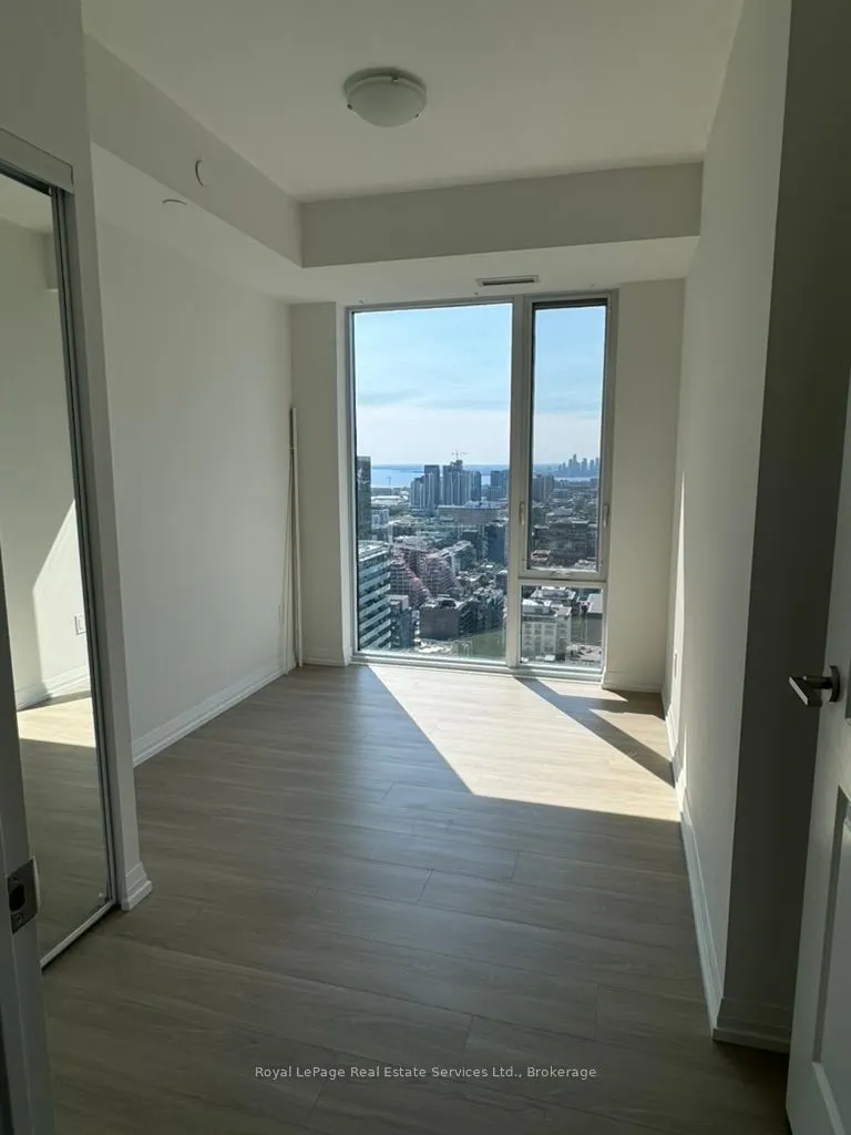 28 Widmer Street, #2725