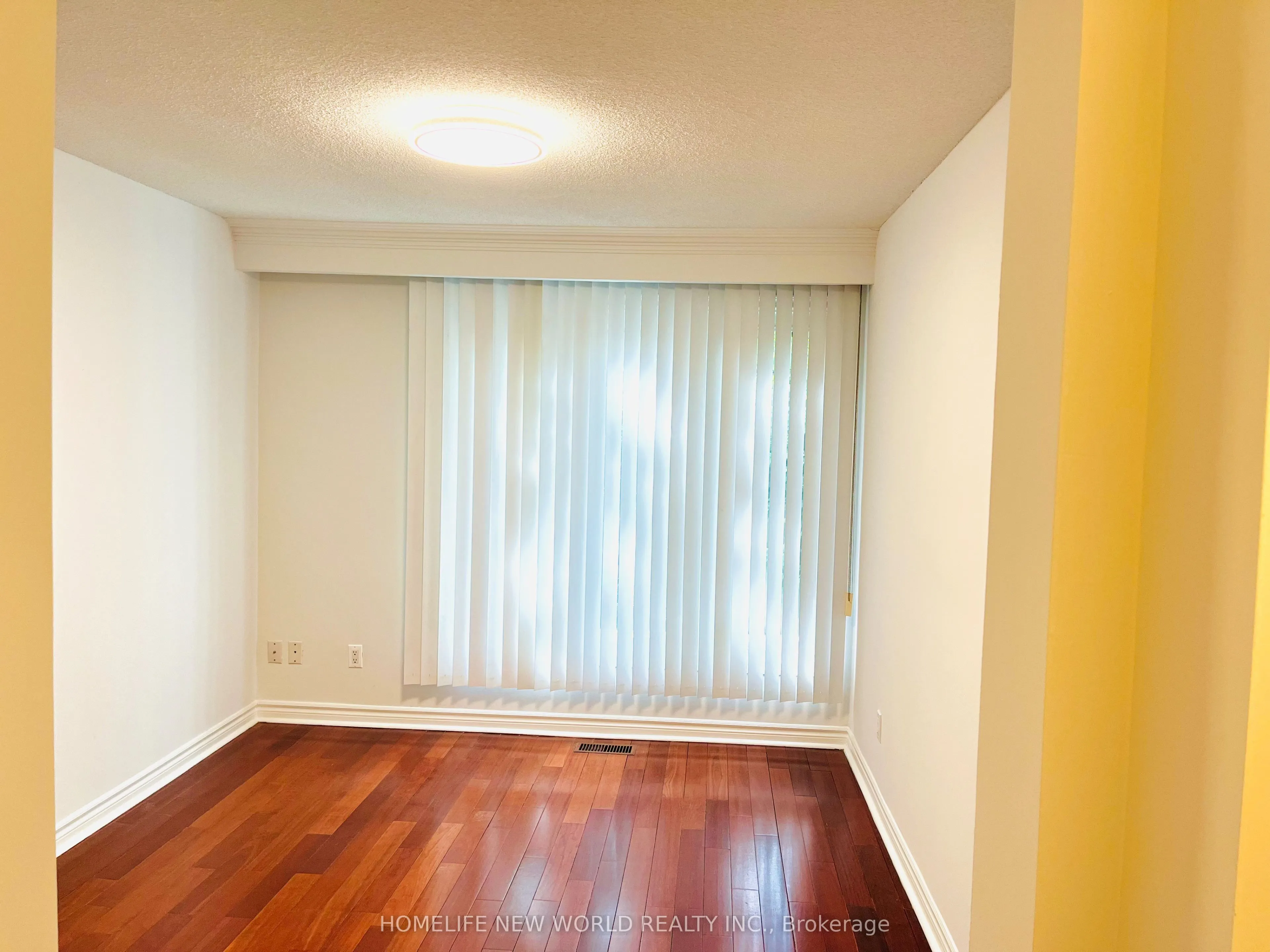 219 Dunview Avenue, #GROUND