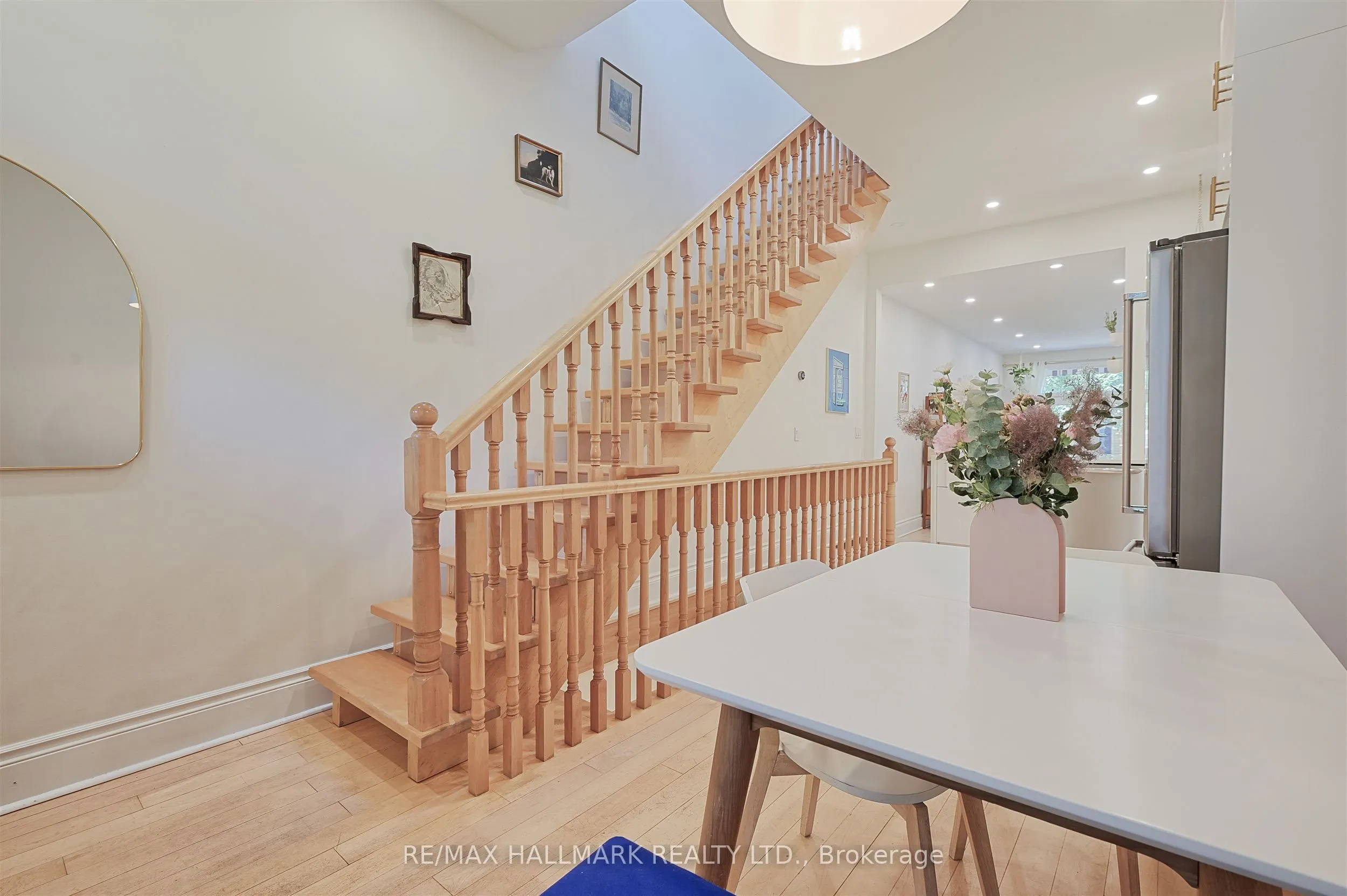 88 1/2 Massey Street