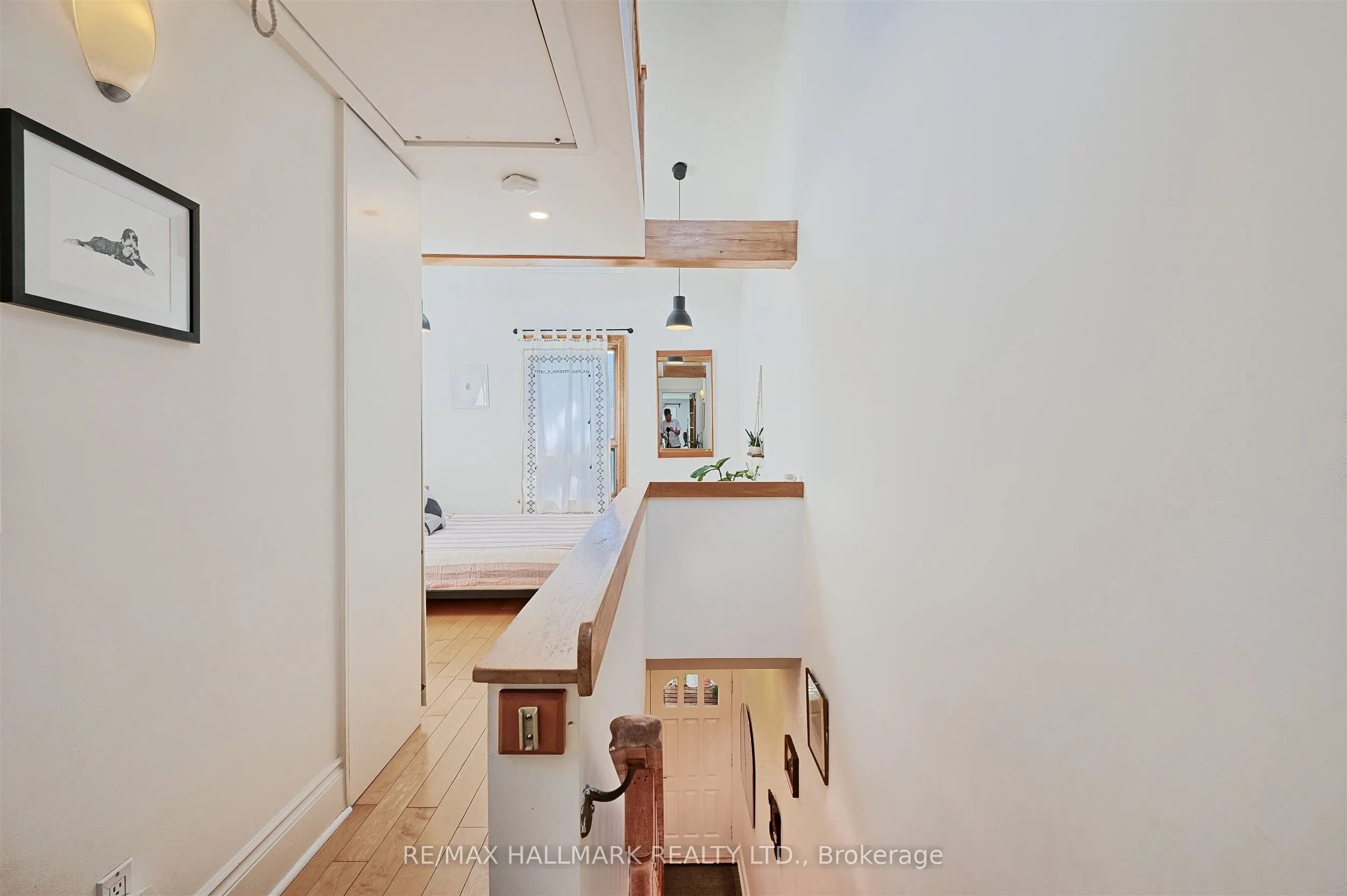 88 1/2 Massey Street