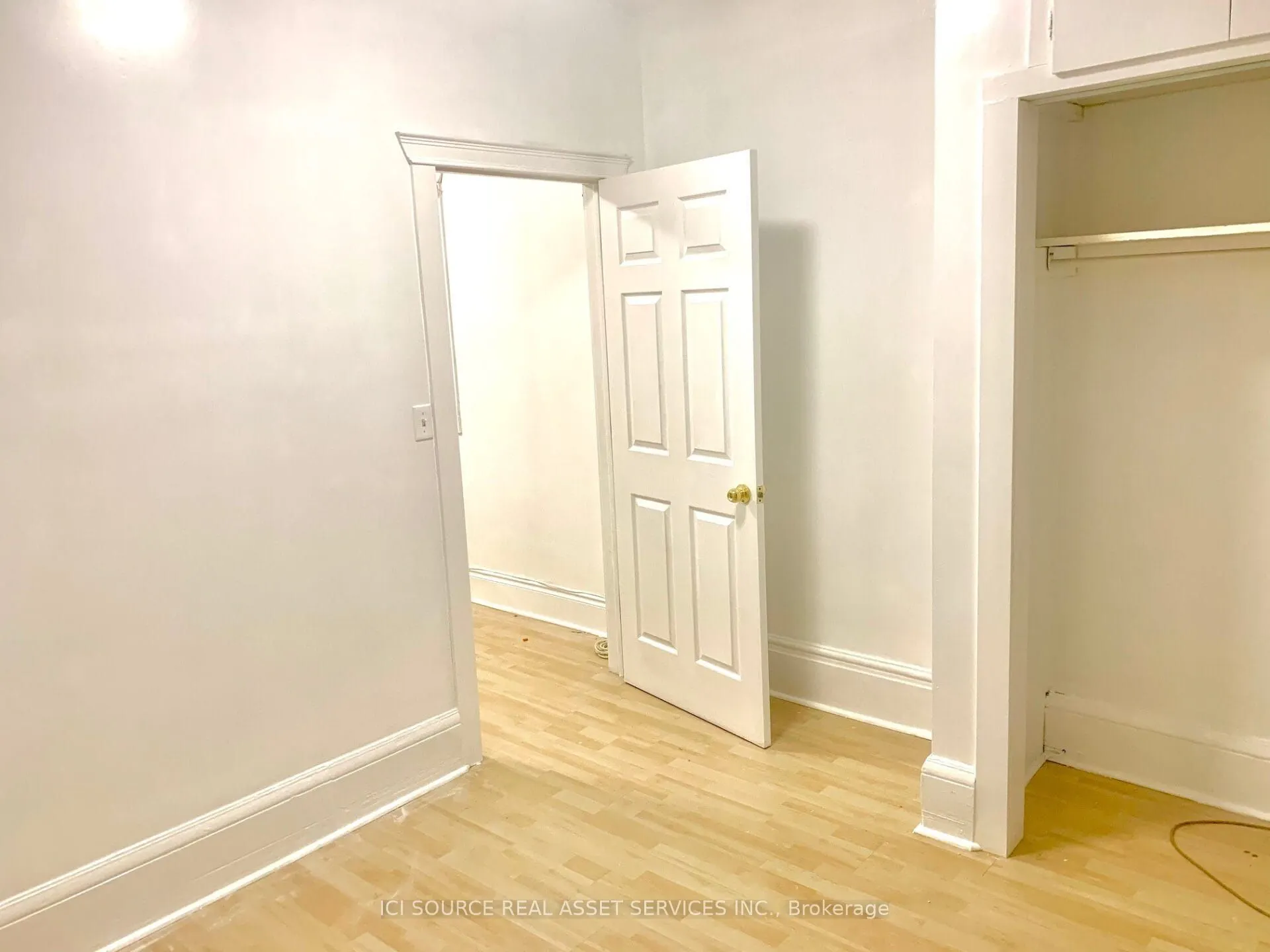 176 Grace Street, #1
