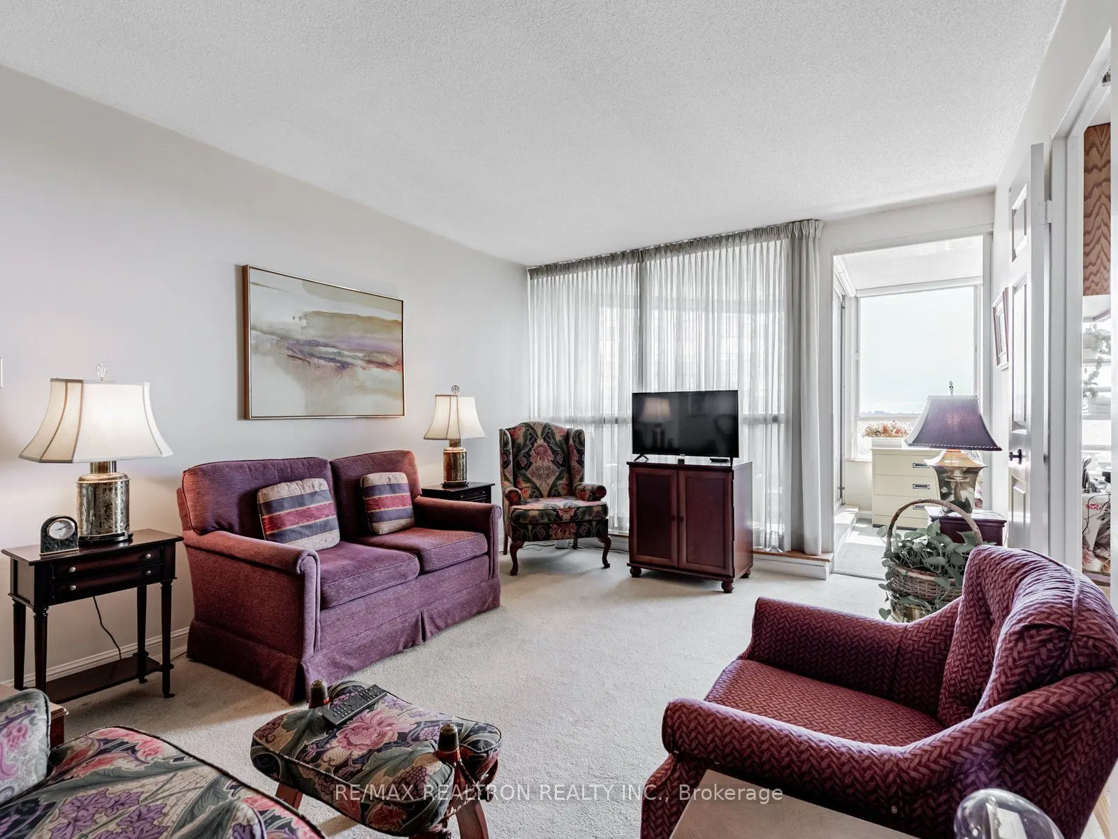 5444 Yonge Street, #703
