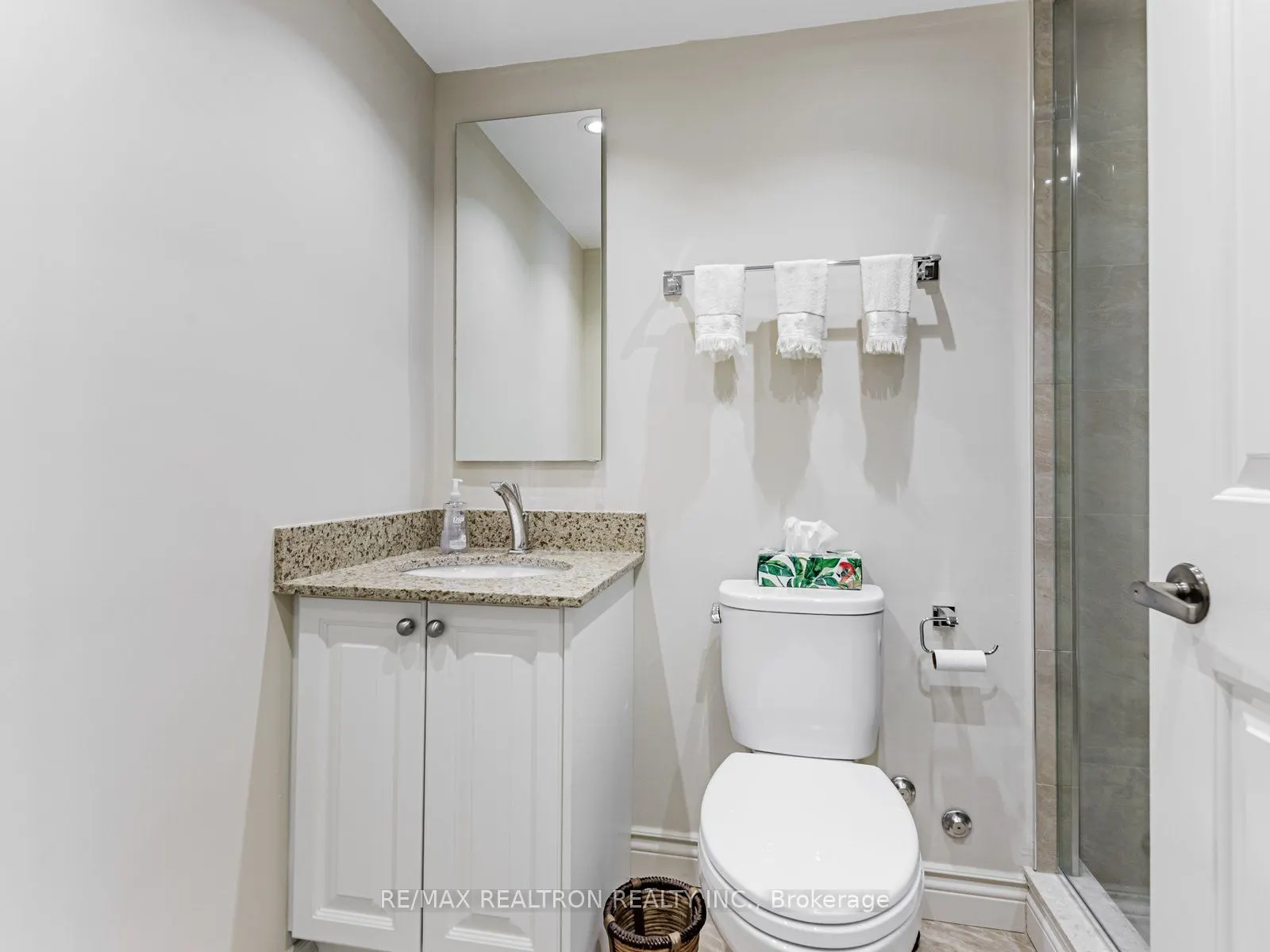 5444 Yonge Street, #703