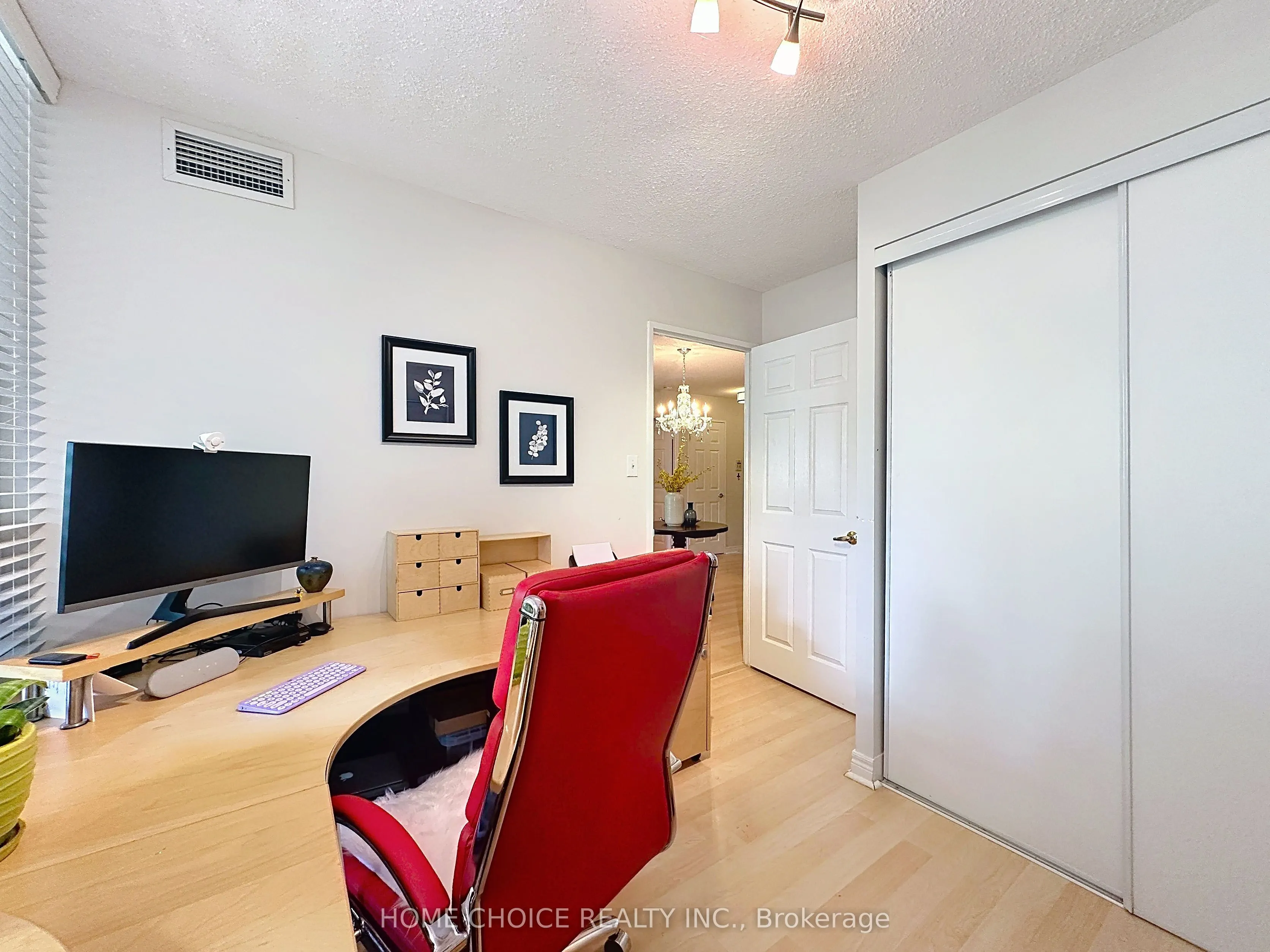 28 Empress Avenue, #215