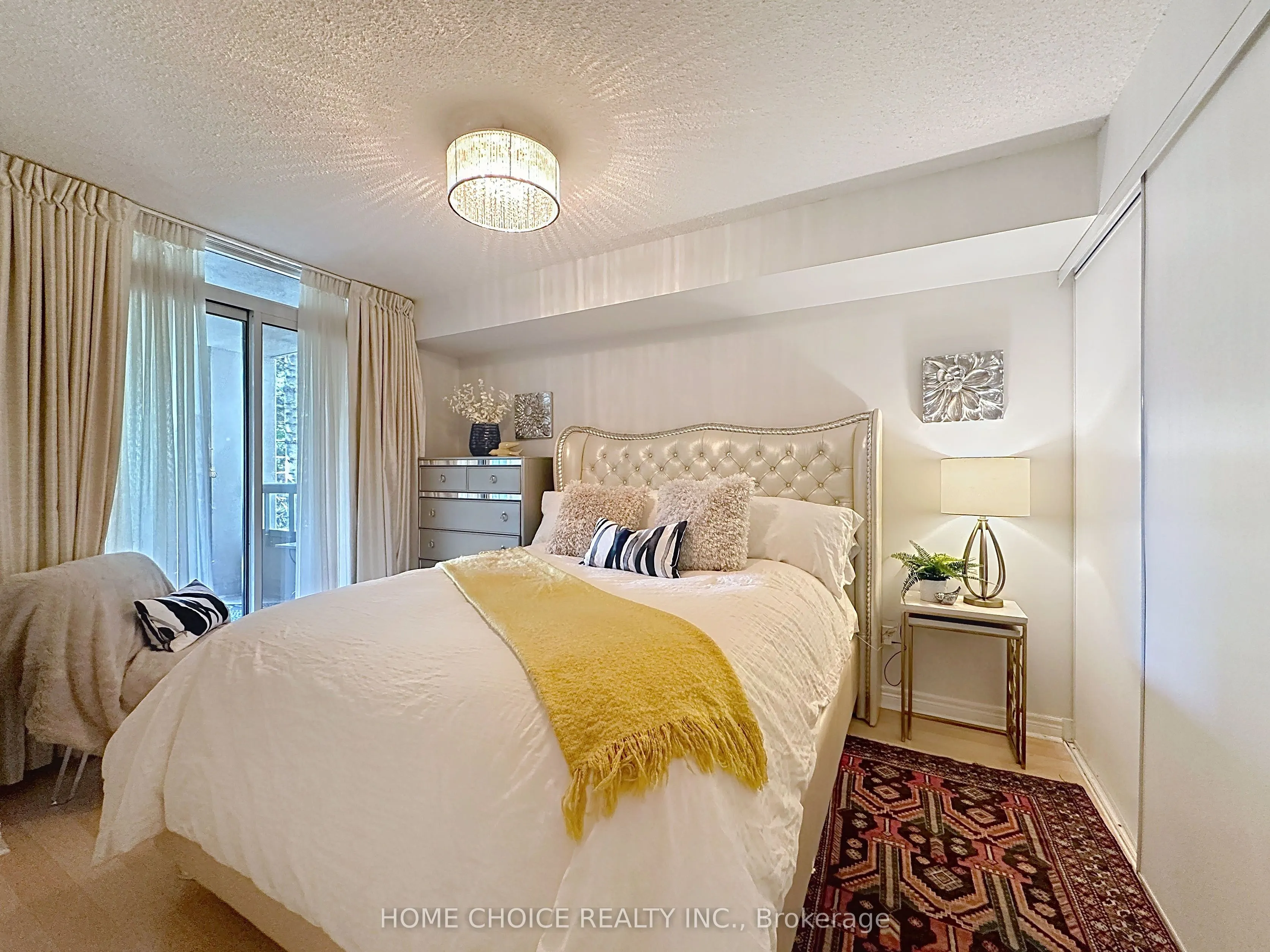 28 Empress Avenue, #215