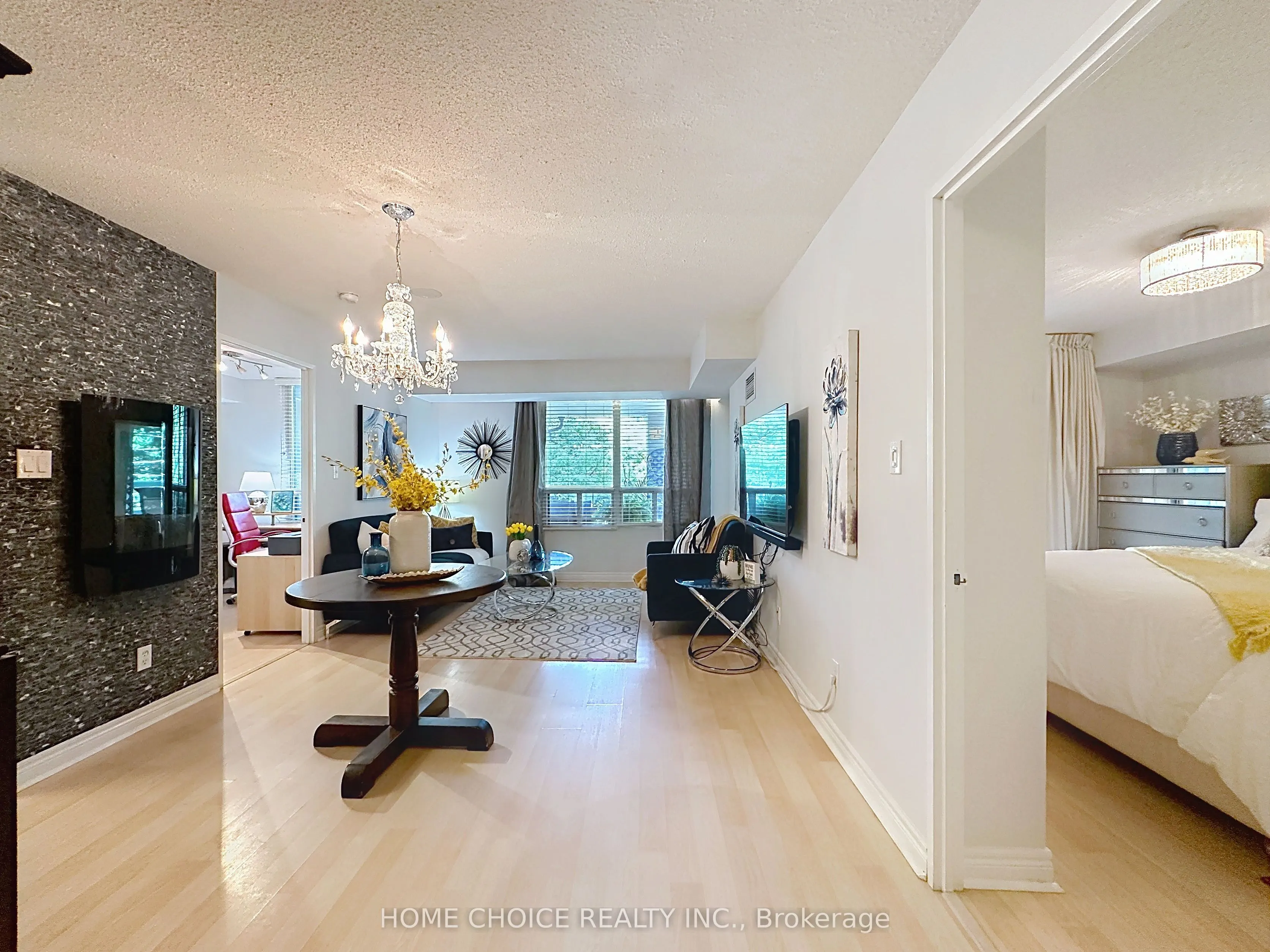 28 Empress Avenue, #215