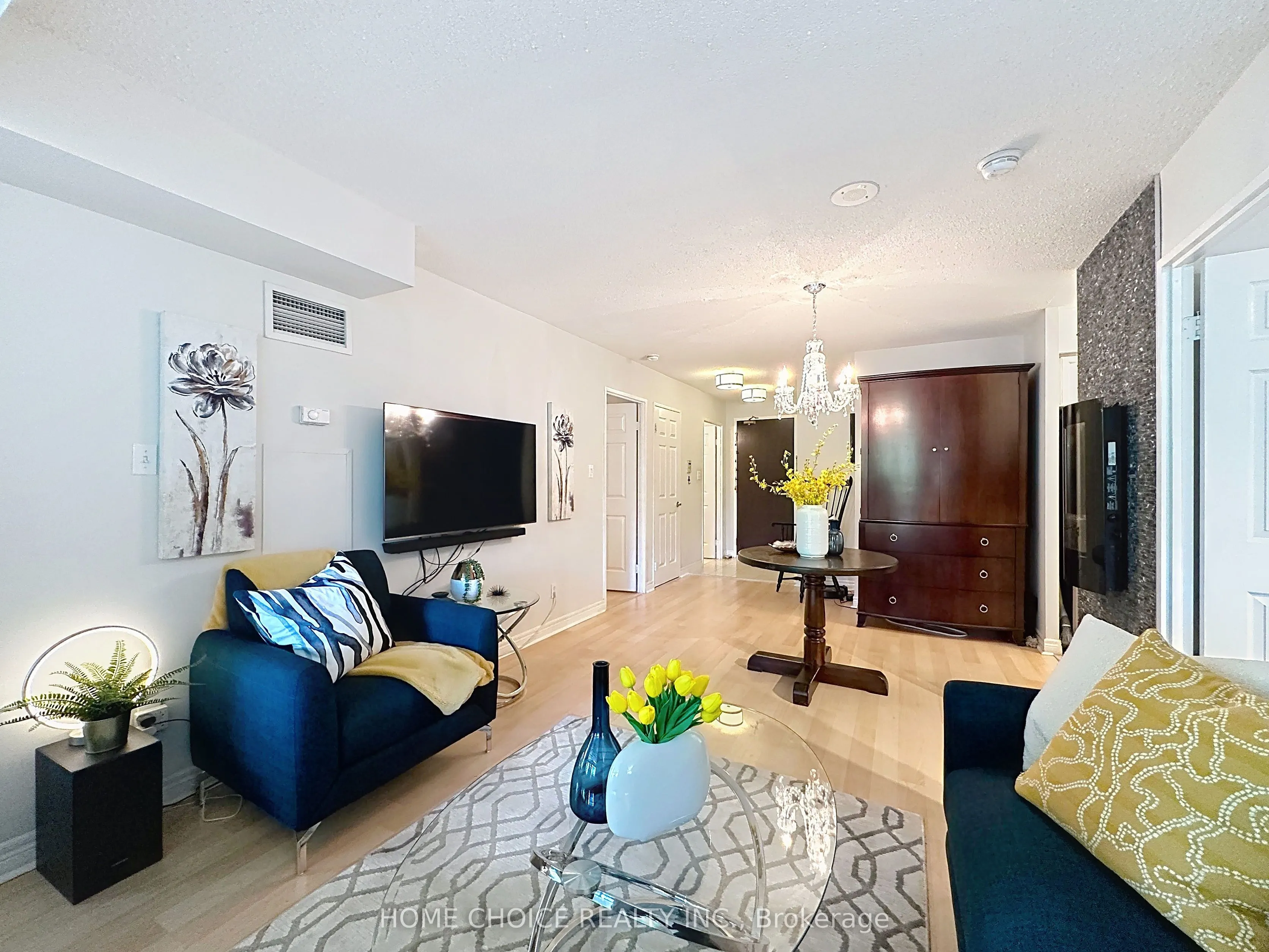 28 Empress Avenue, #215