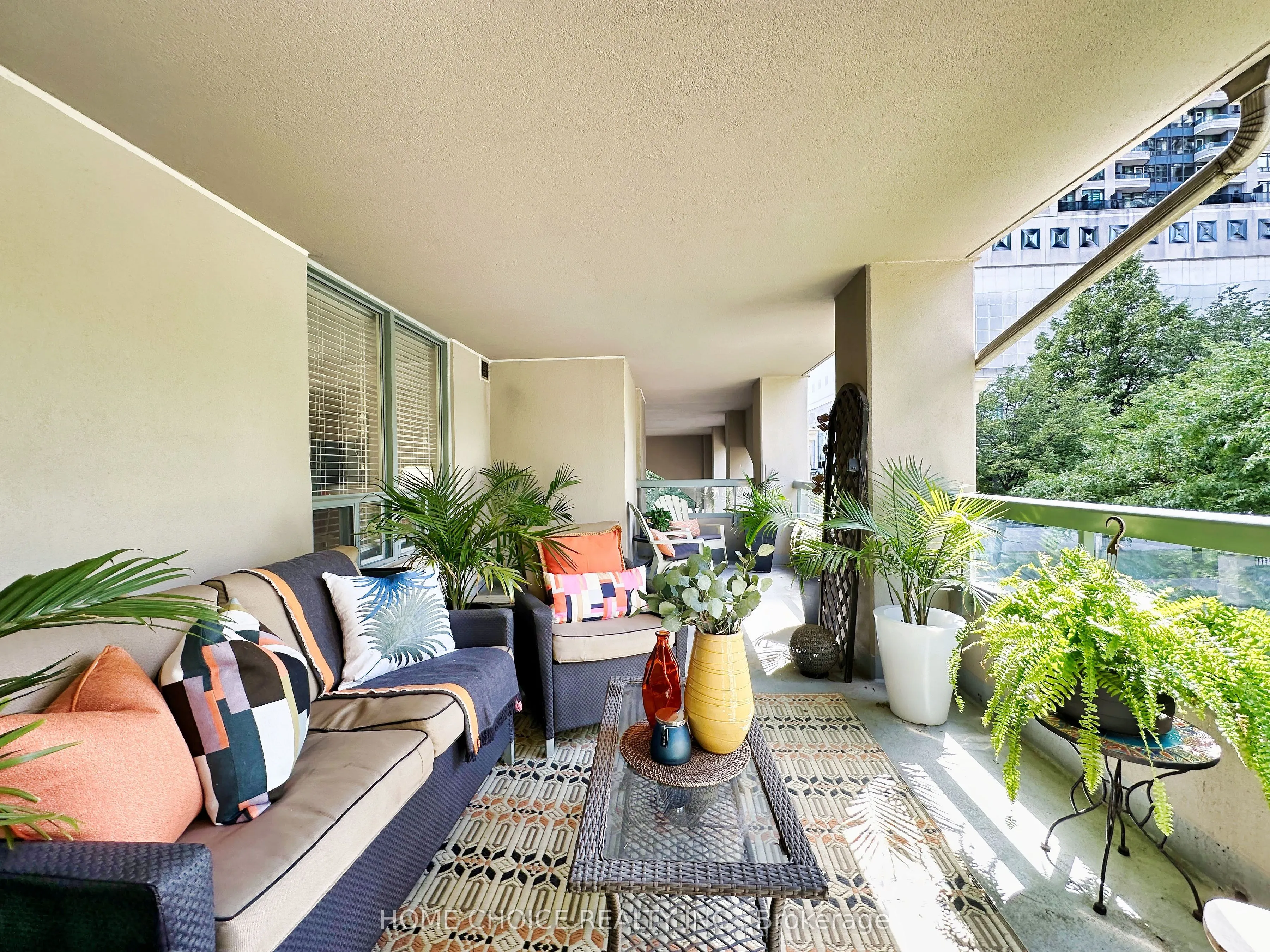 28 Empress Avenue, #215