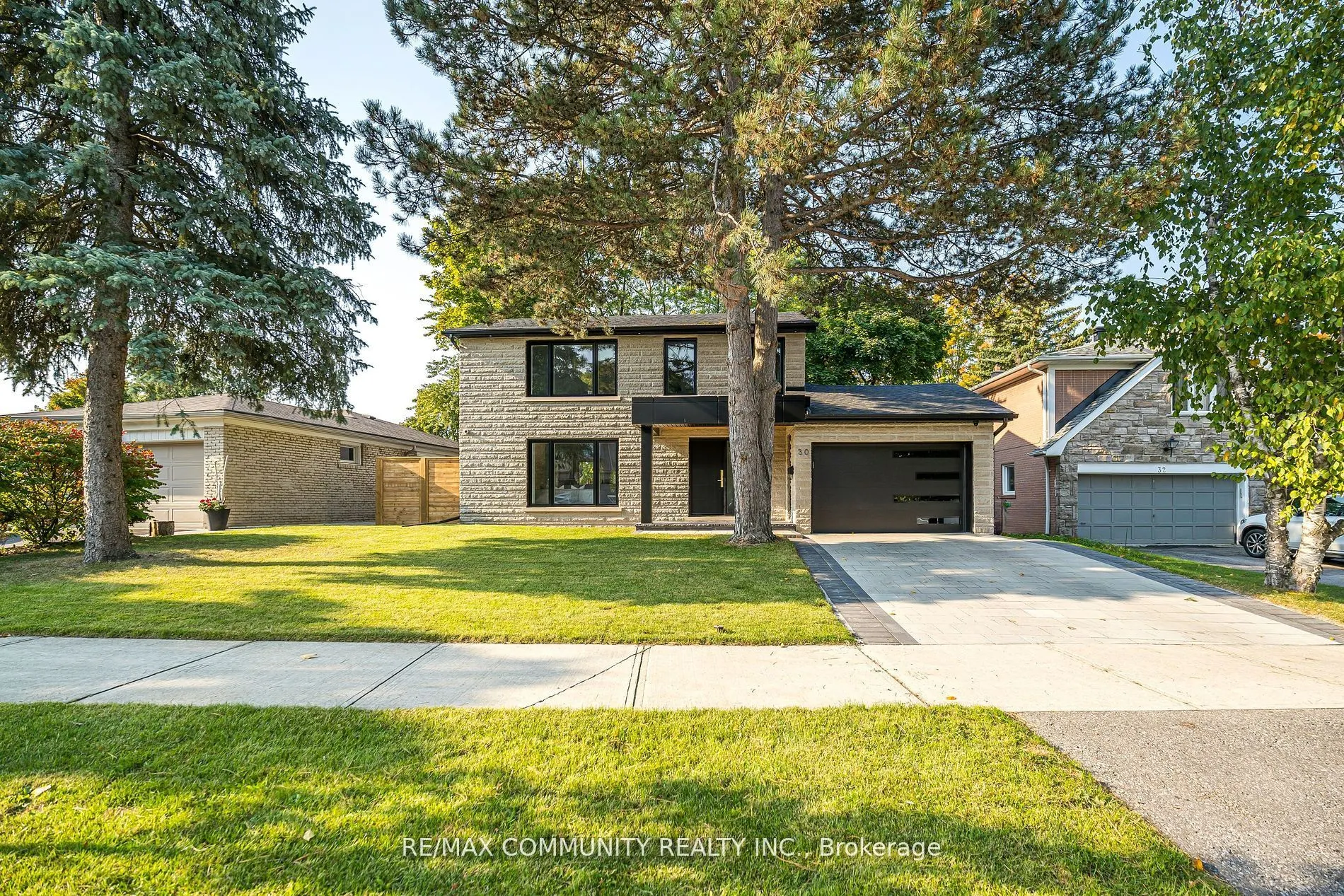 30 Kellythorne Drive