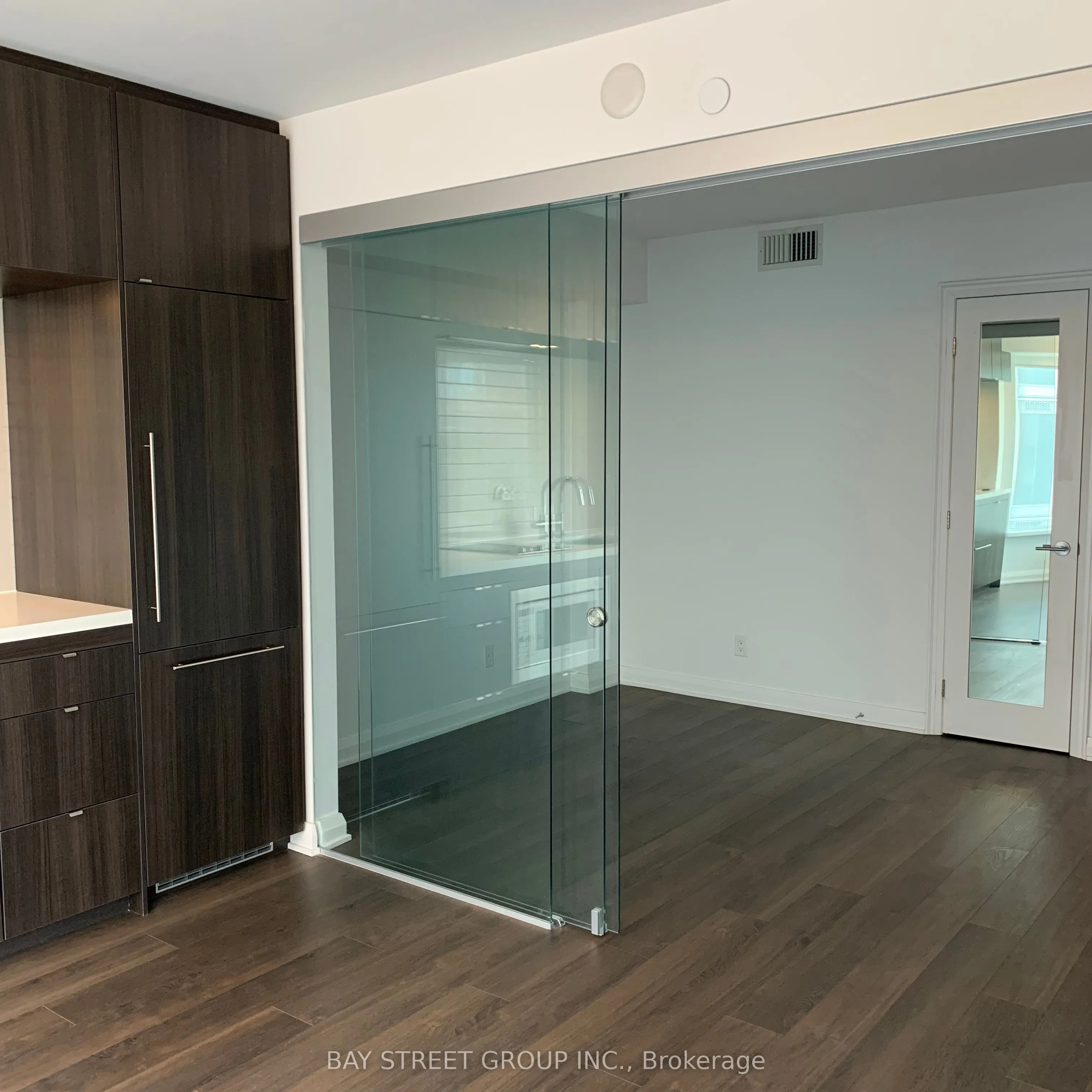 155 Yorkville Avenue, #2511