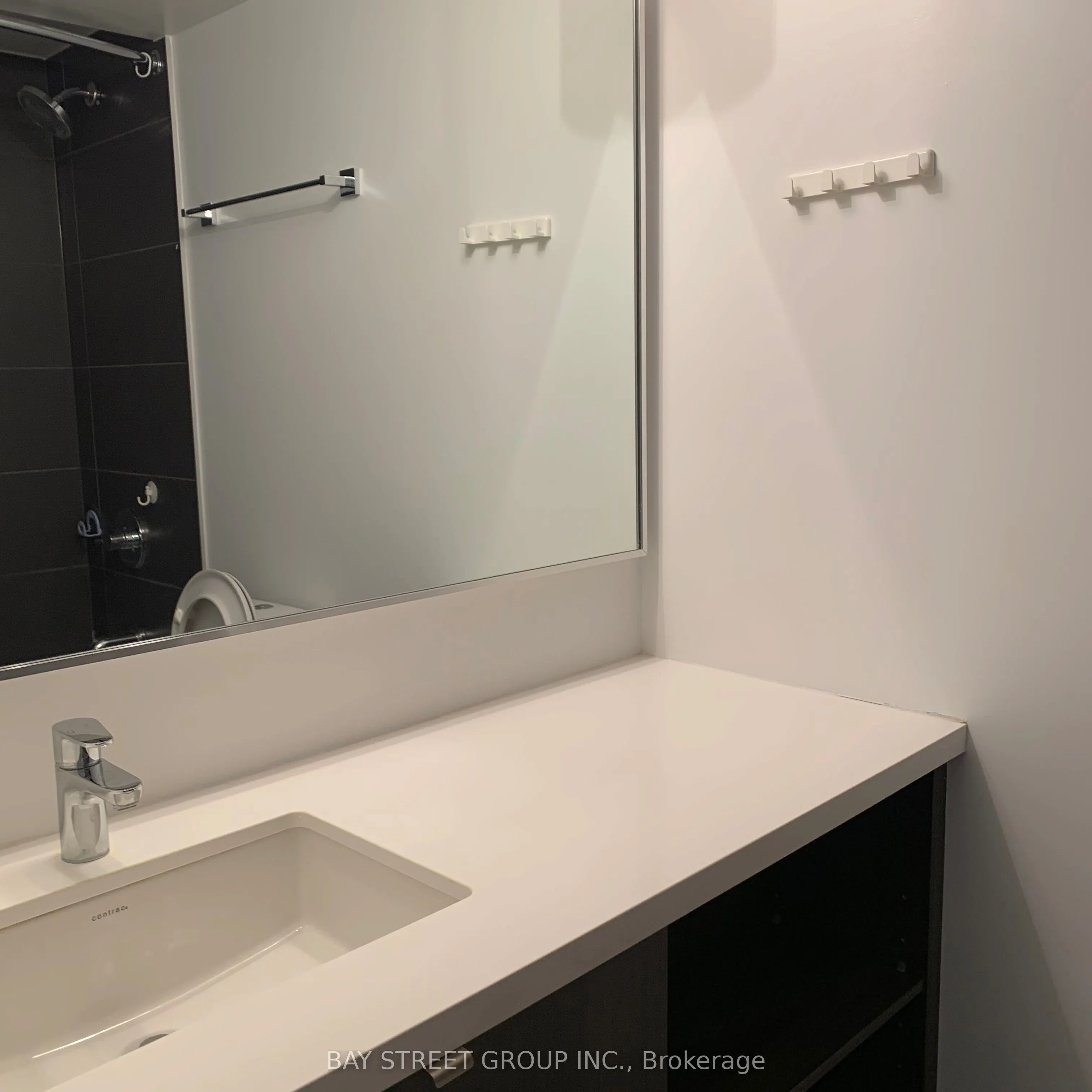 155 Yorkville Avenue, #2511