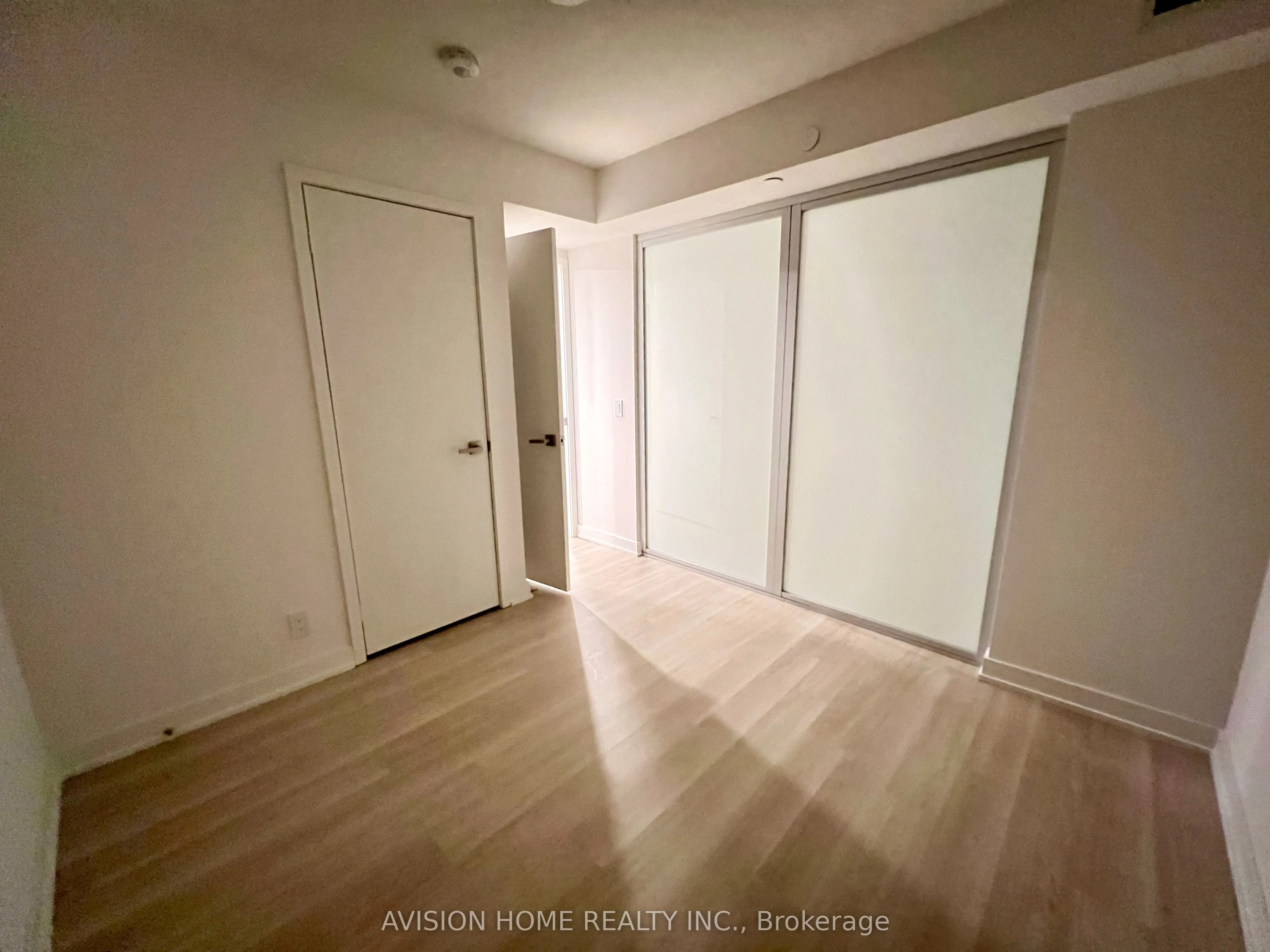 30 Tretti Way, #201
