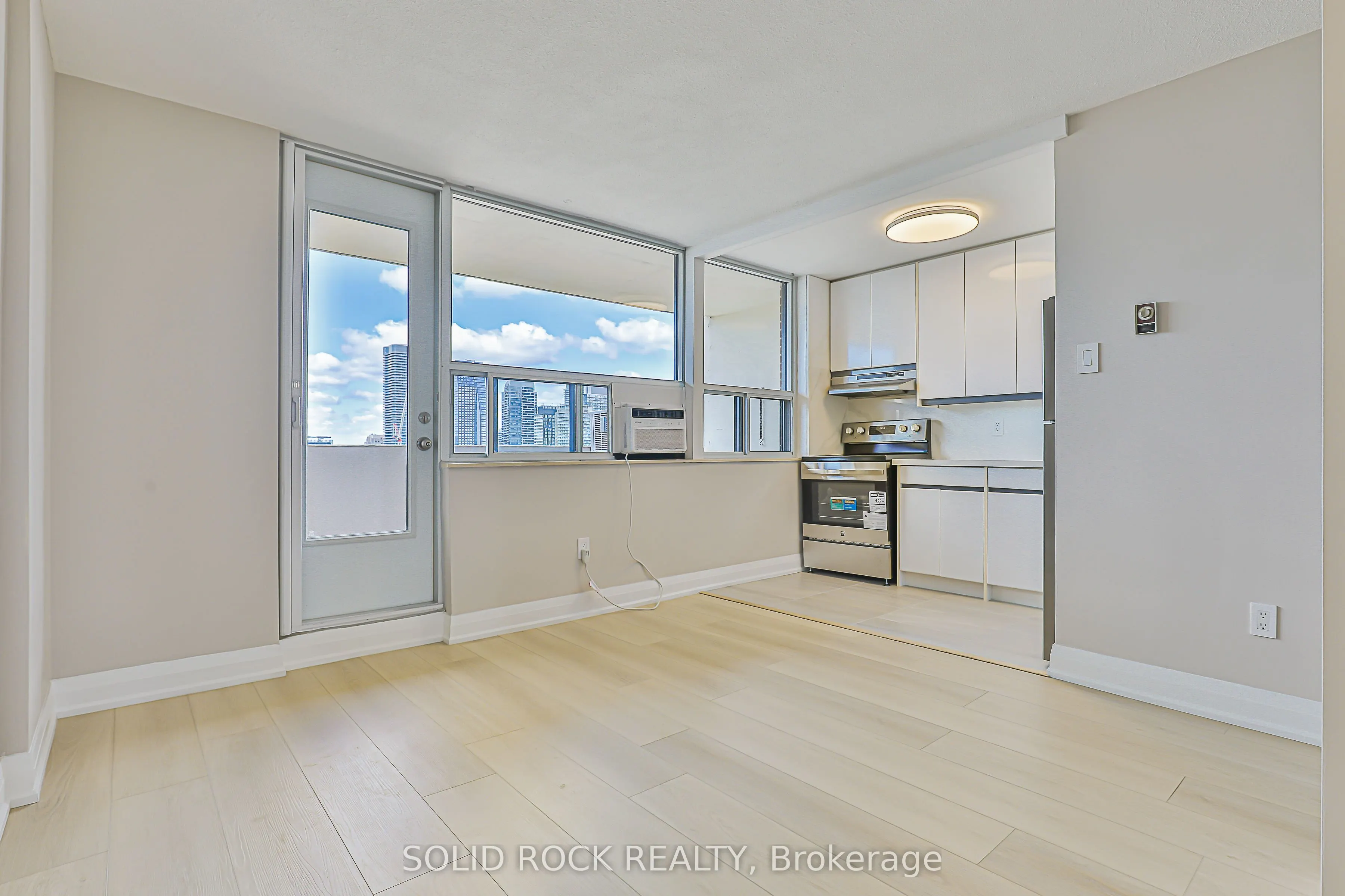 40 Homewood Avenue, #3111