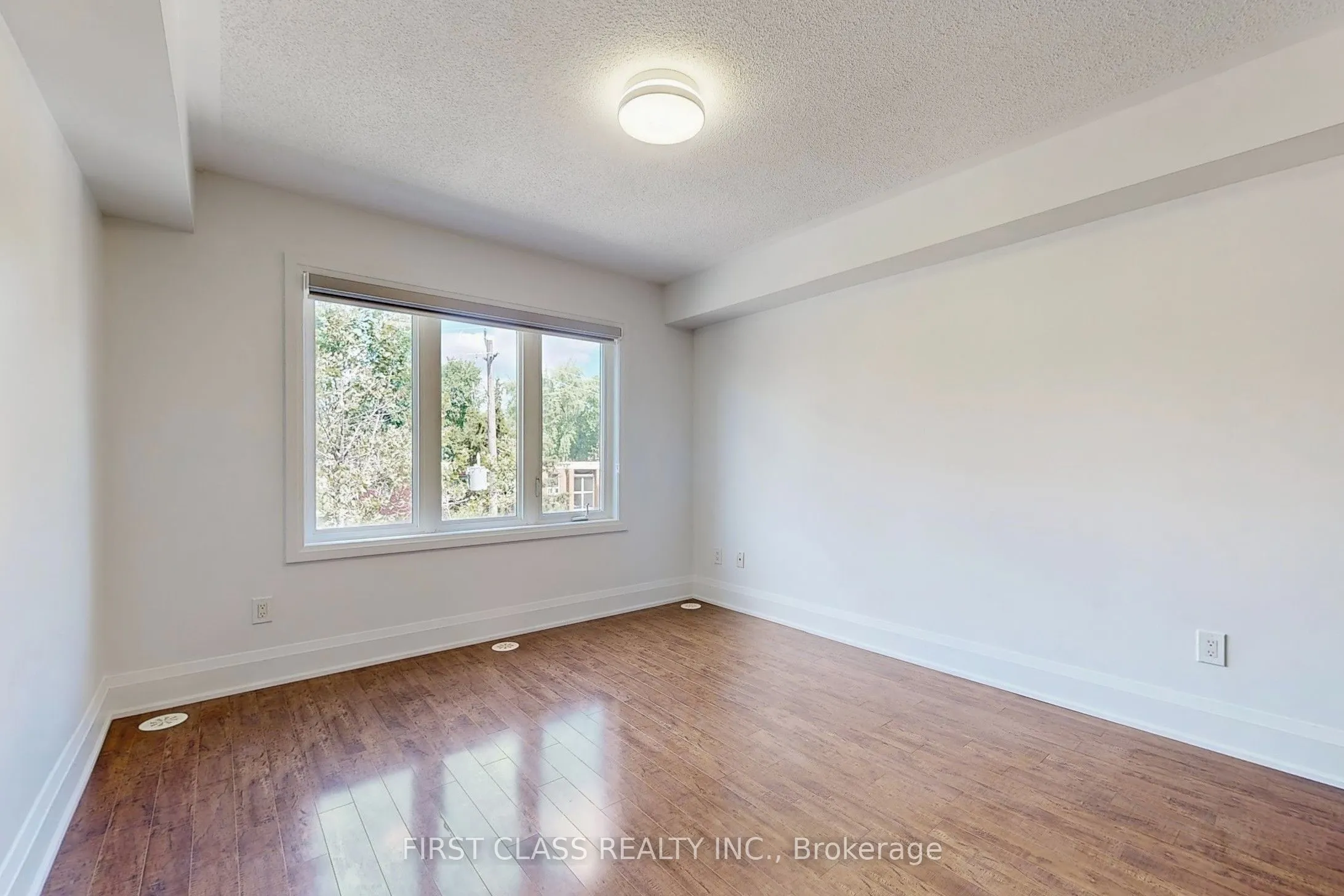 9 Oakburn Crescent, #TH 28