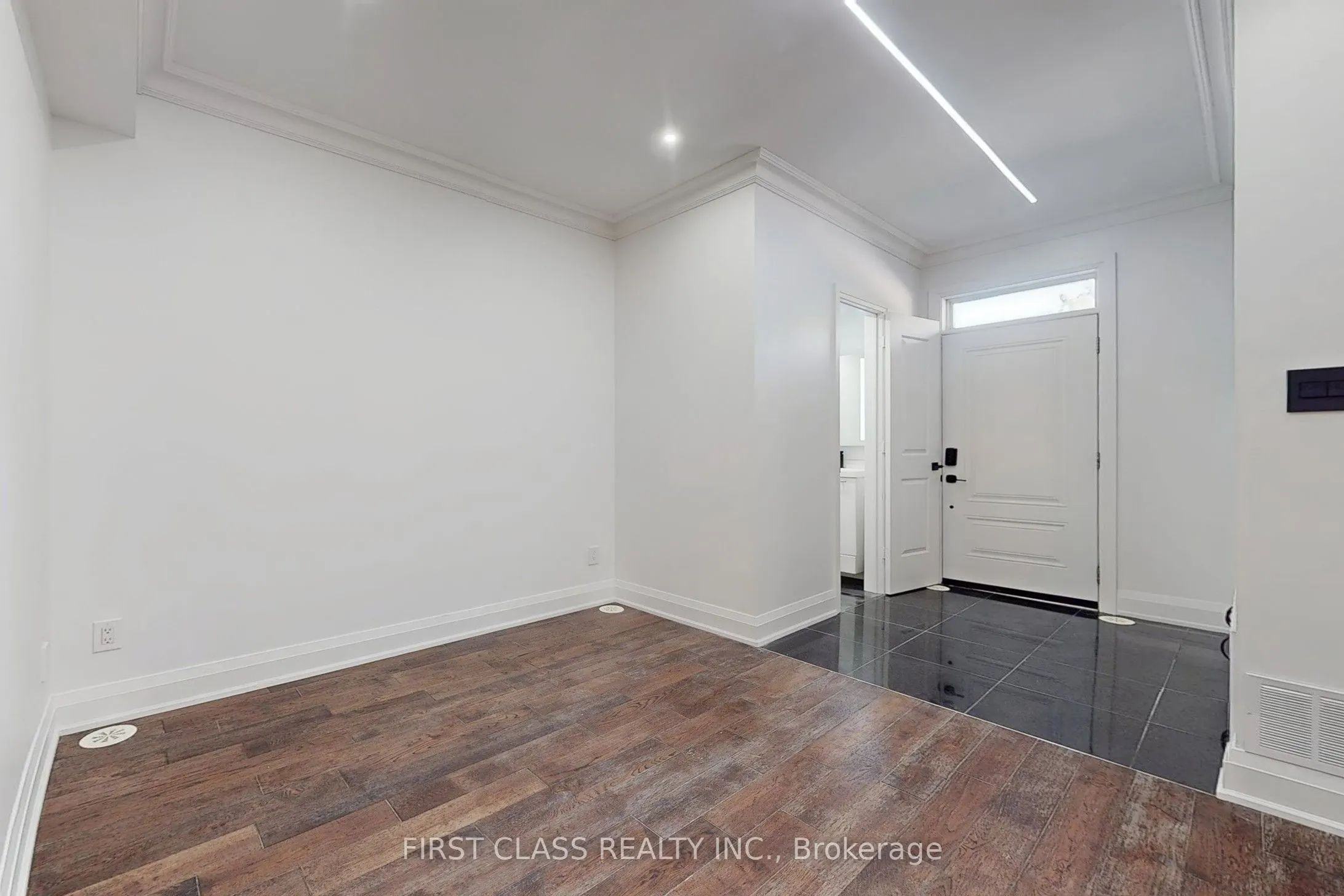 9 Oakburn Crescent, #TH 28