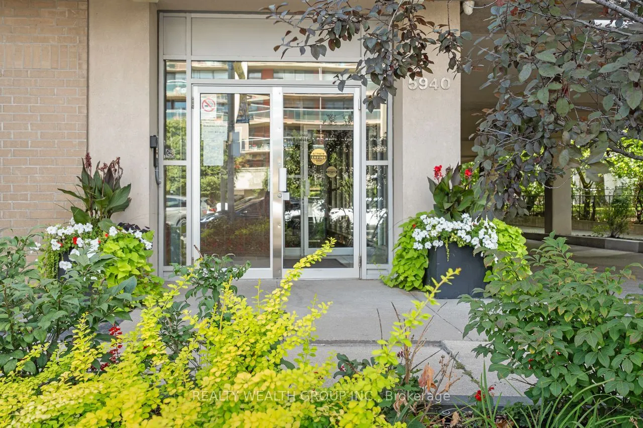 5940 Yonge Street, #513