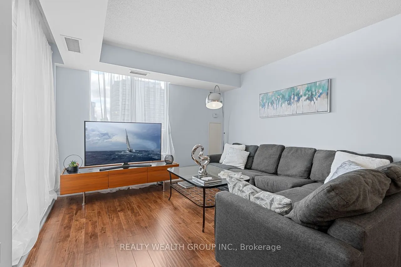 5940 Yonge Street, #513