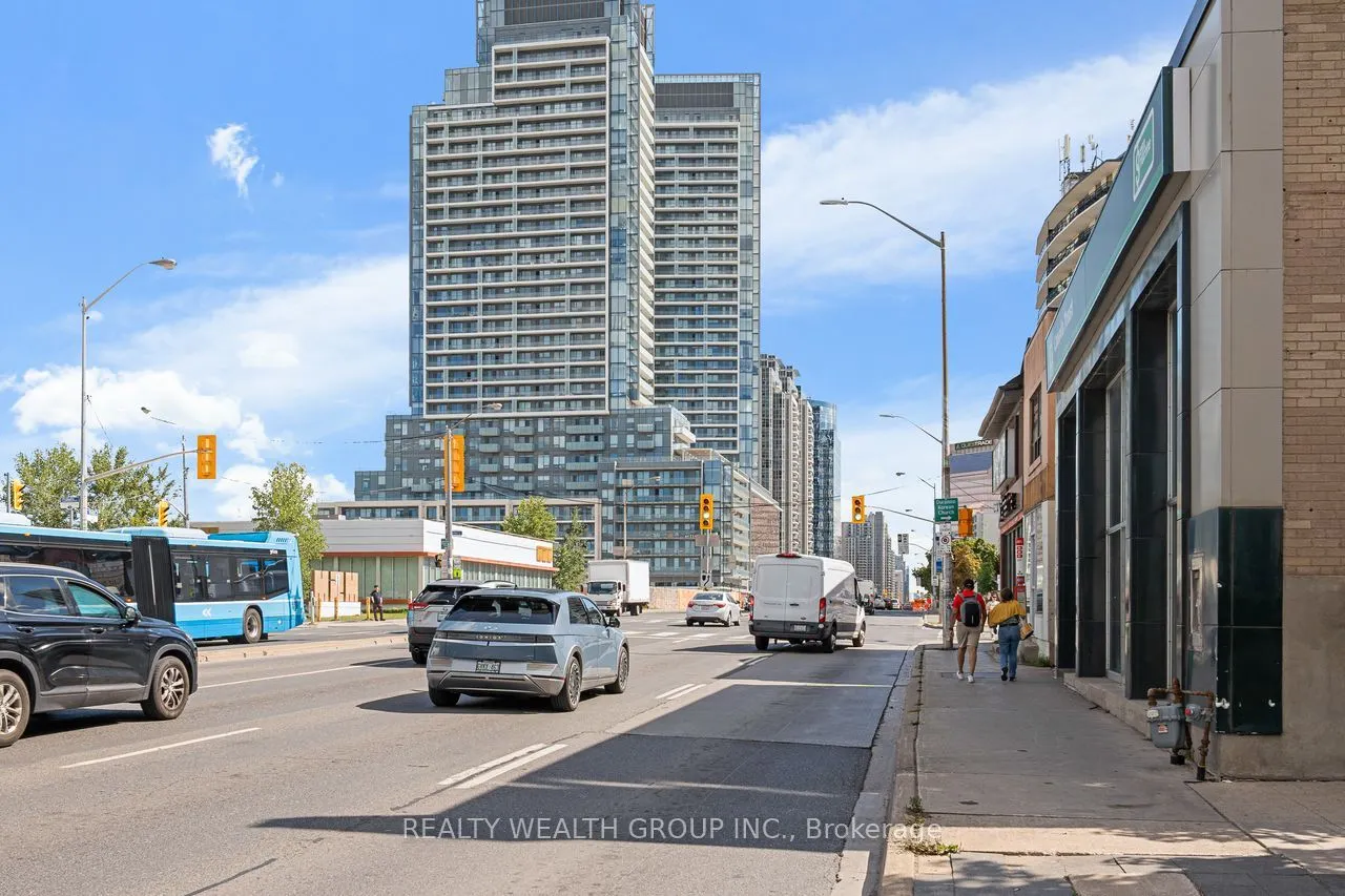 5940 Yonge Street, #513