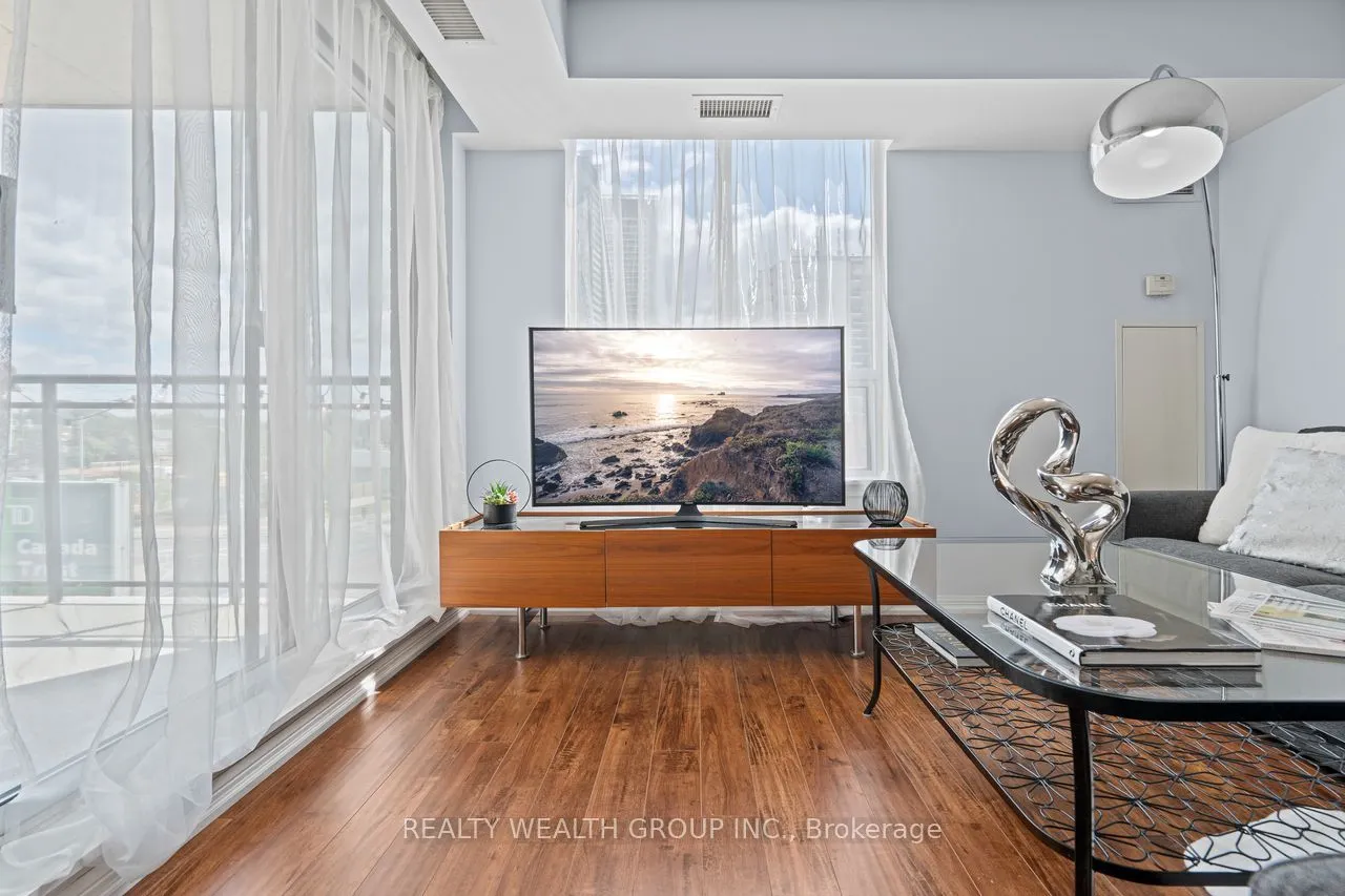 5940 Yonge Street, #513