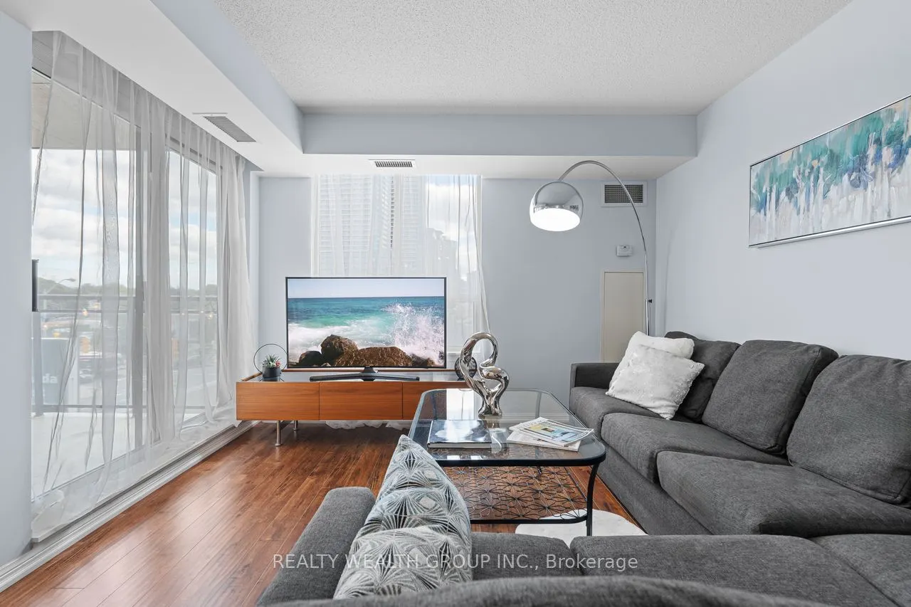 5940 Yonge Street, #513
