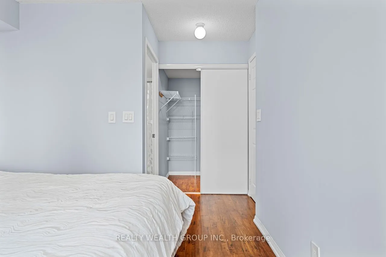 5940 Yonge Street, #513