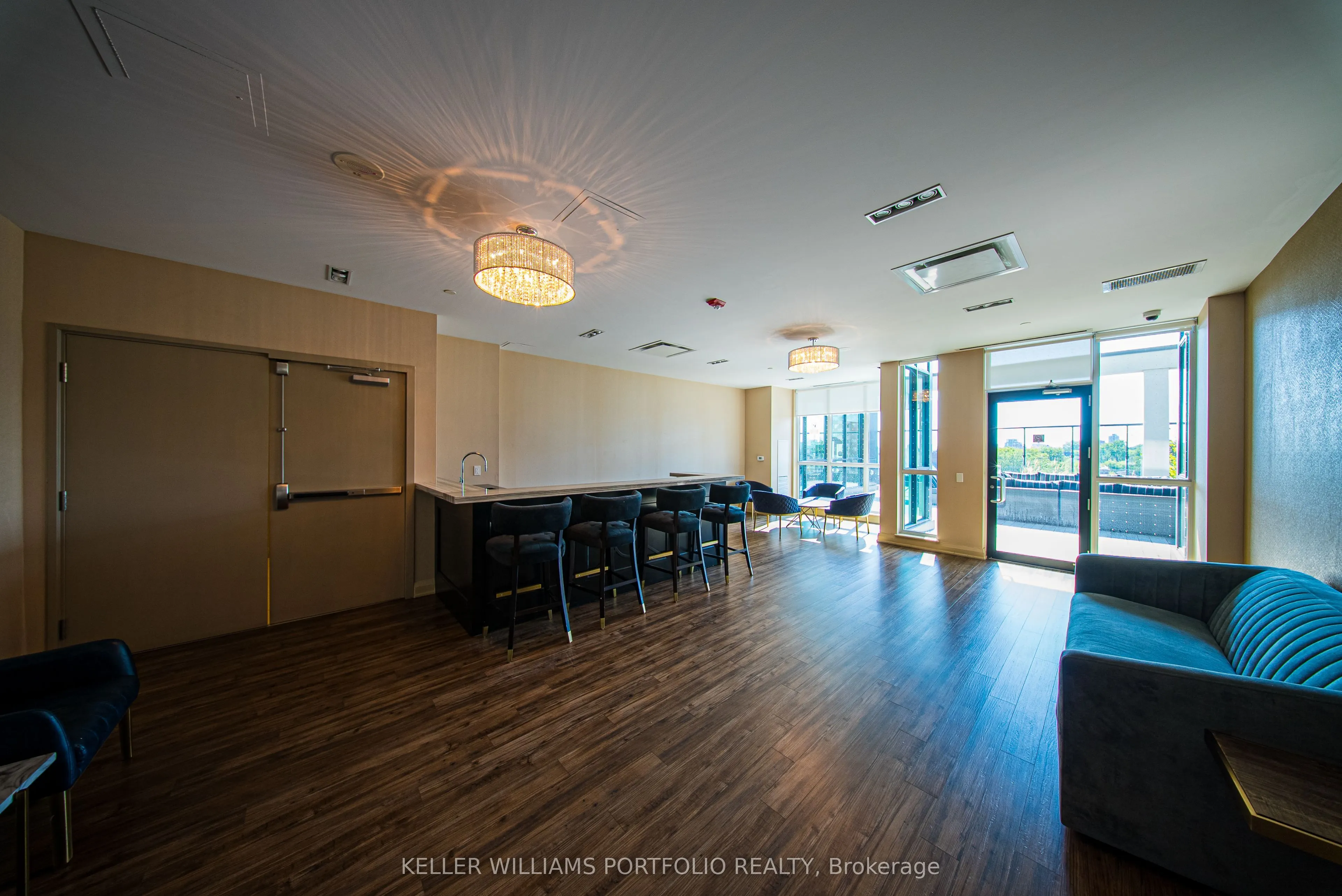 1486 Bathurst Street, #1101