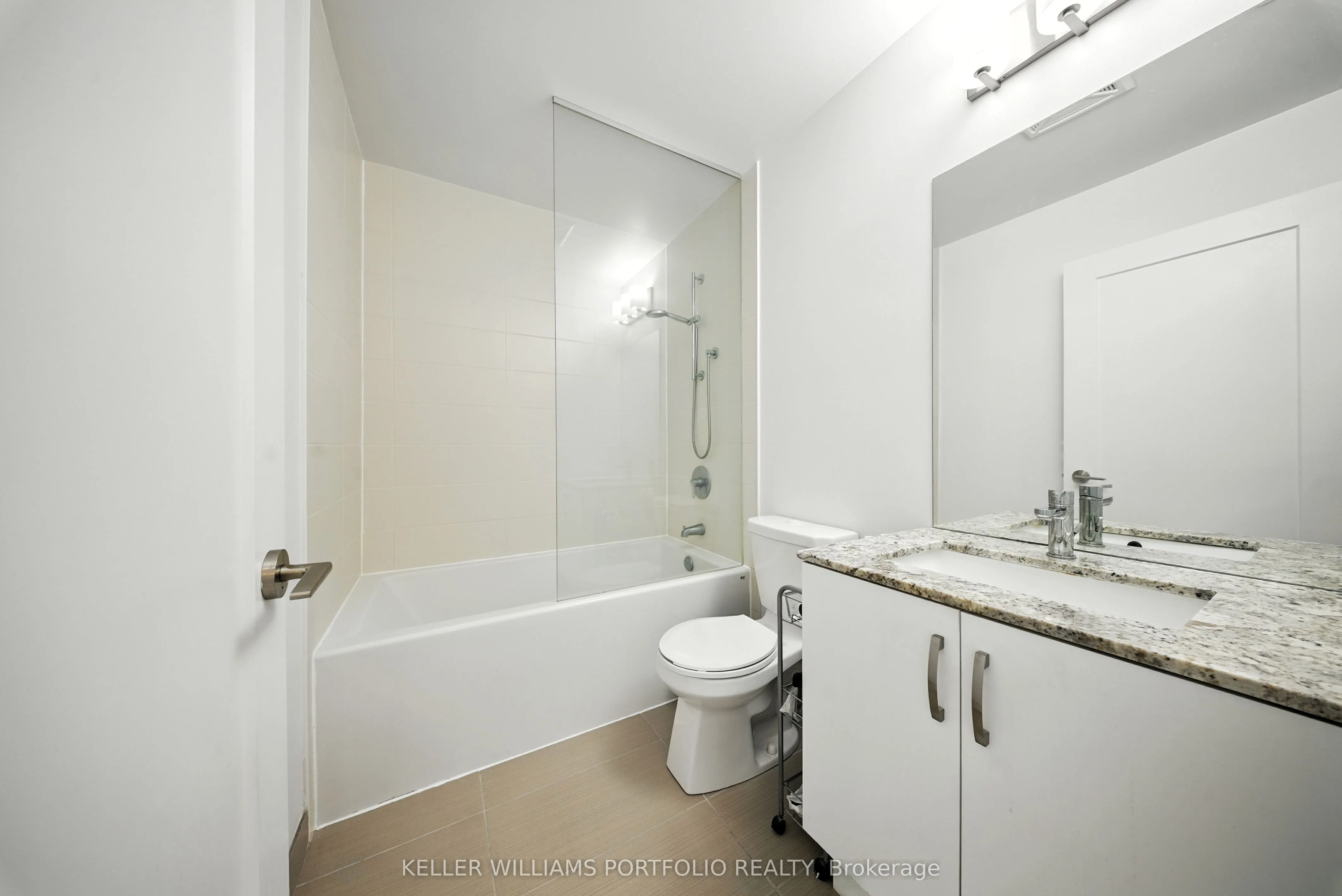 1486 Bathurst Street, #1101