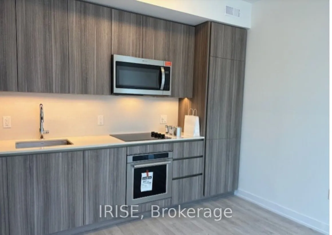 15 Richardson Street, #1120