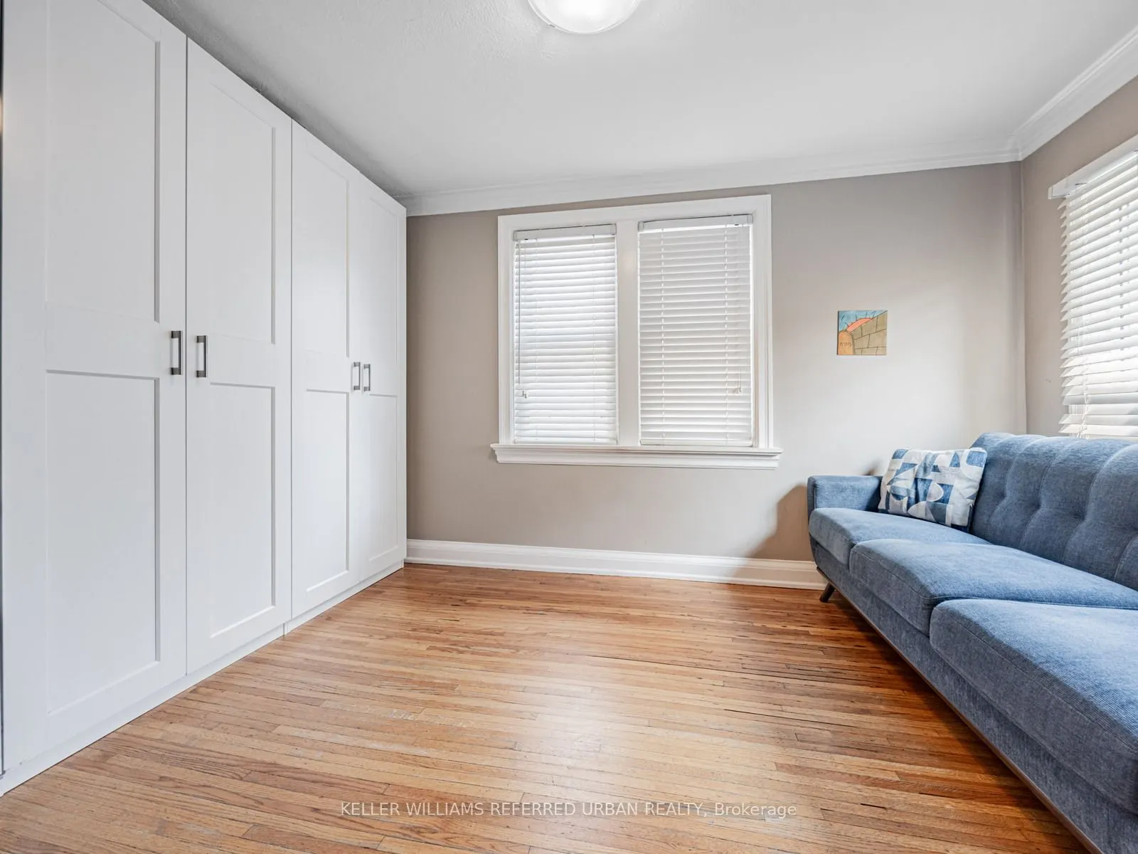 38 Viewmount Avenue