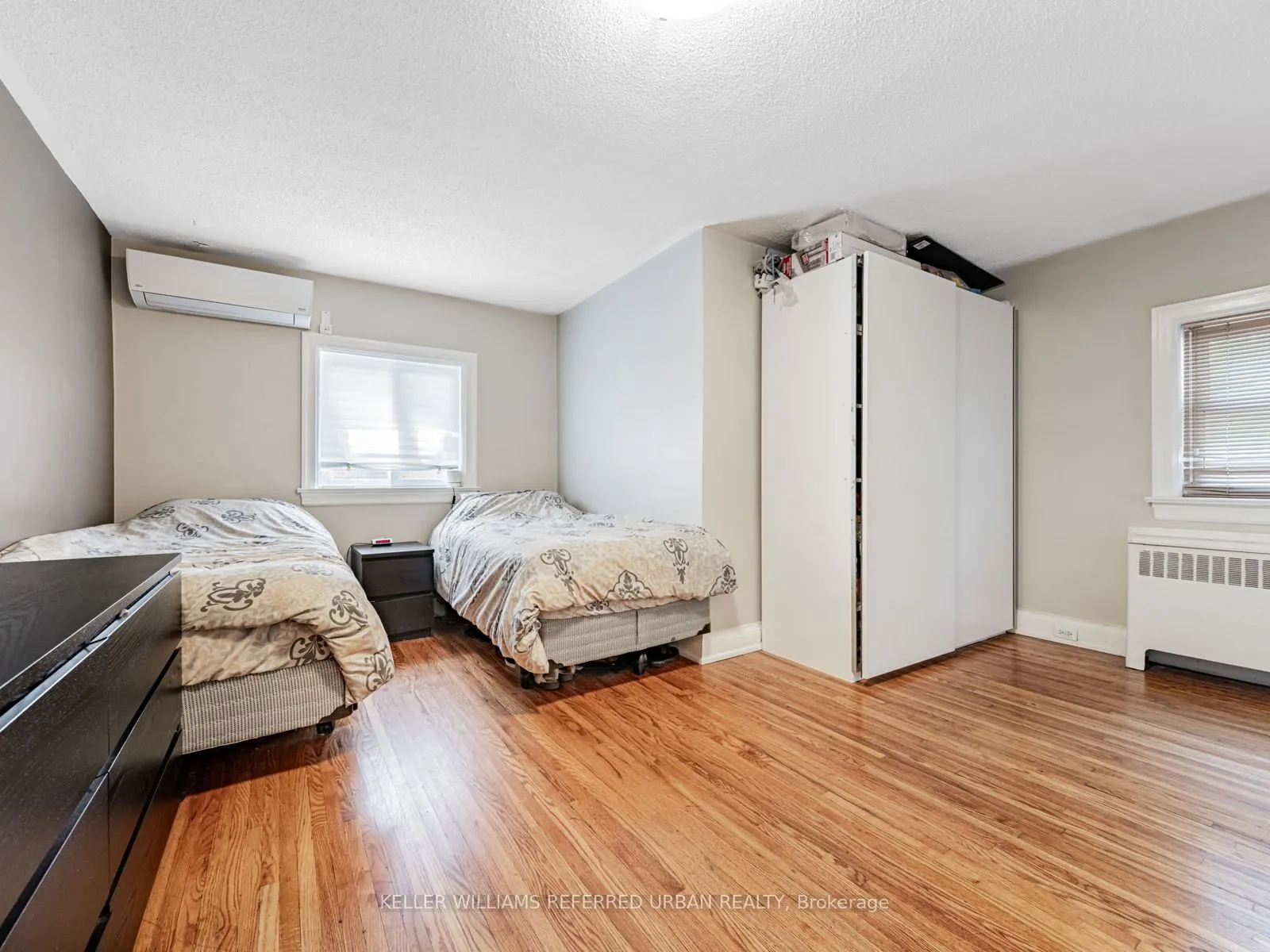 38 Viewmount Avenue
