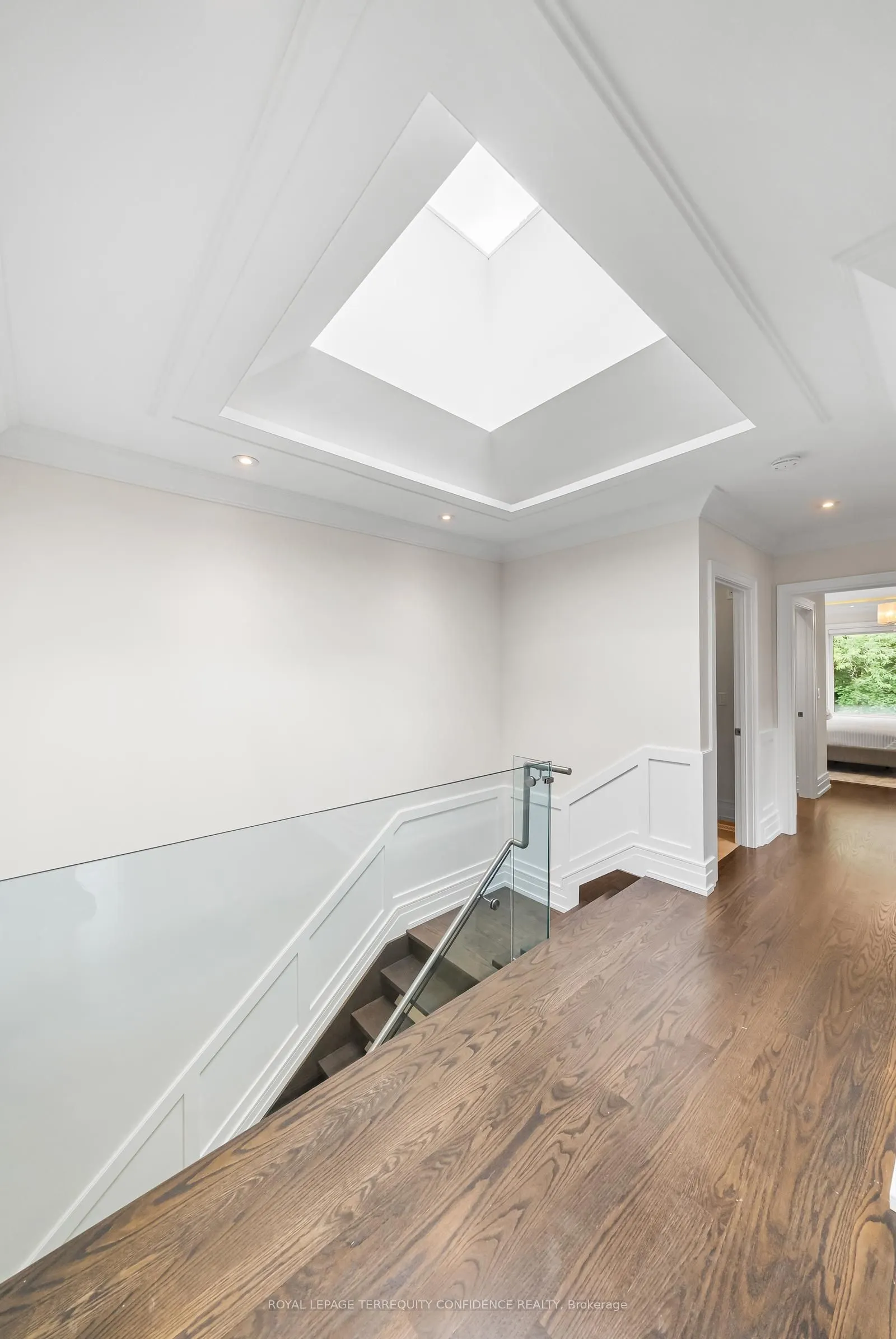 57B Horsham Avenue