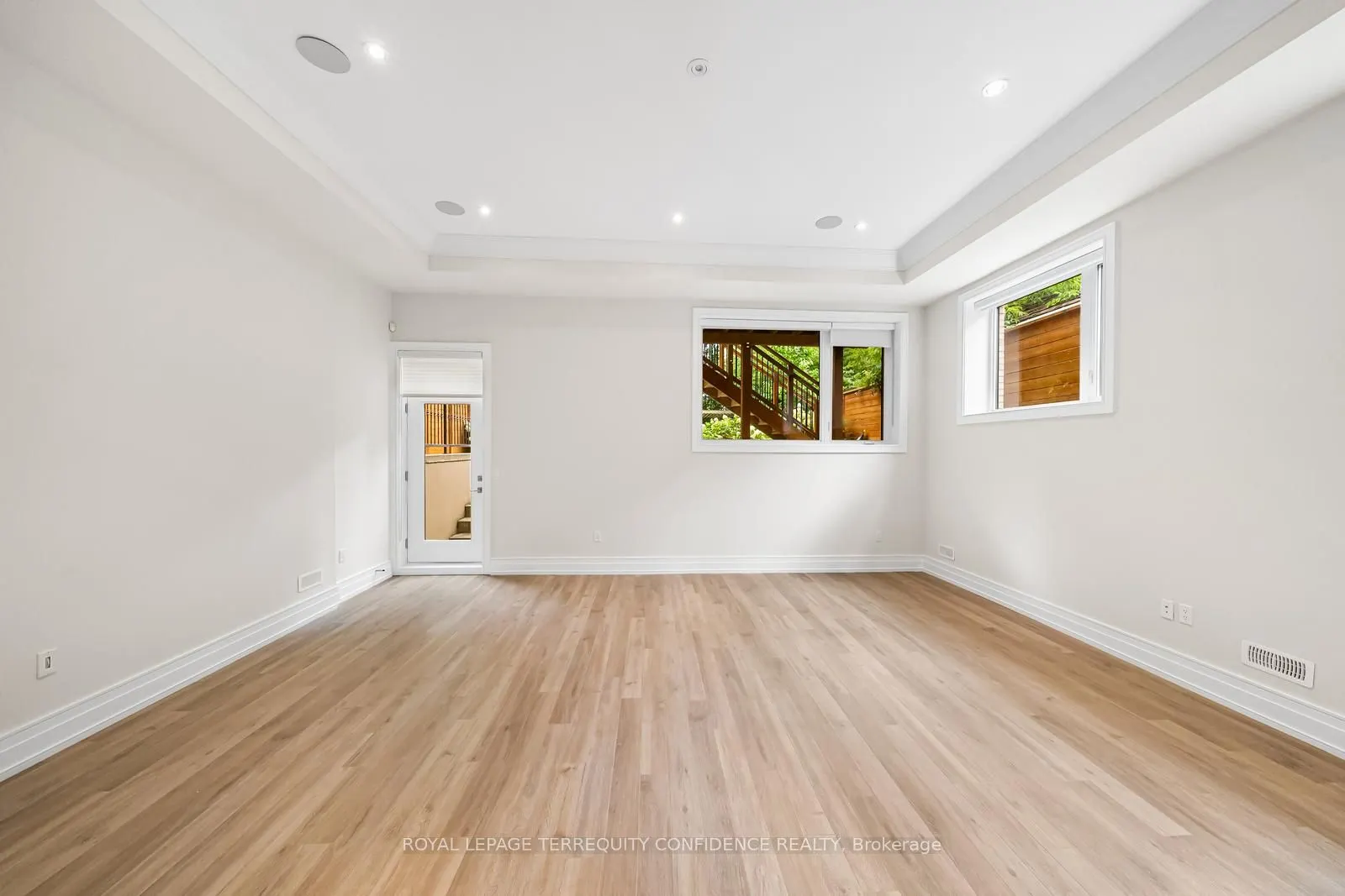 57B Horsham Avenue