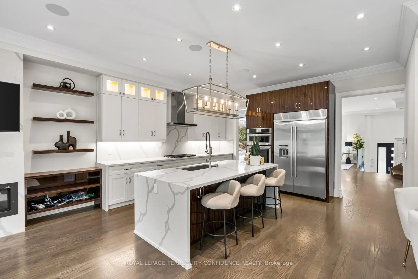 57B Horsham Avenue