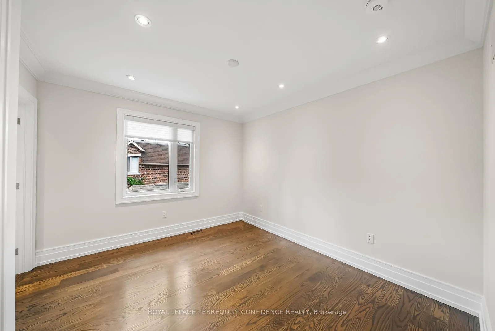 57B Horsham Avenue