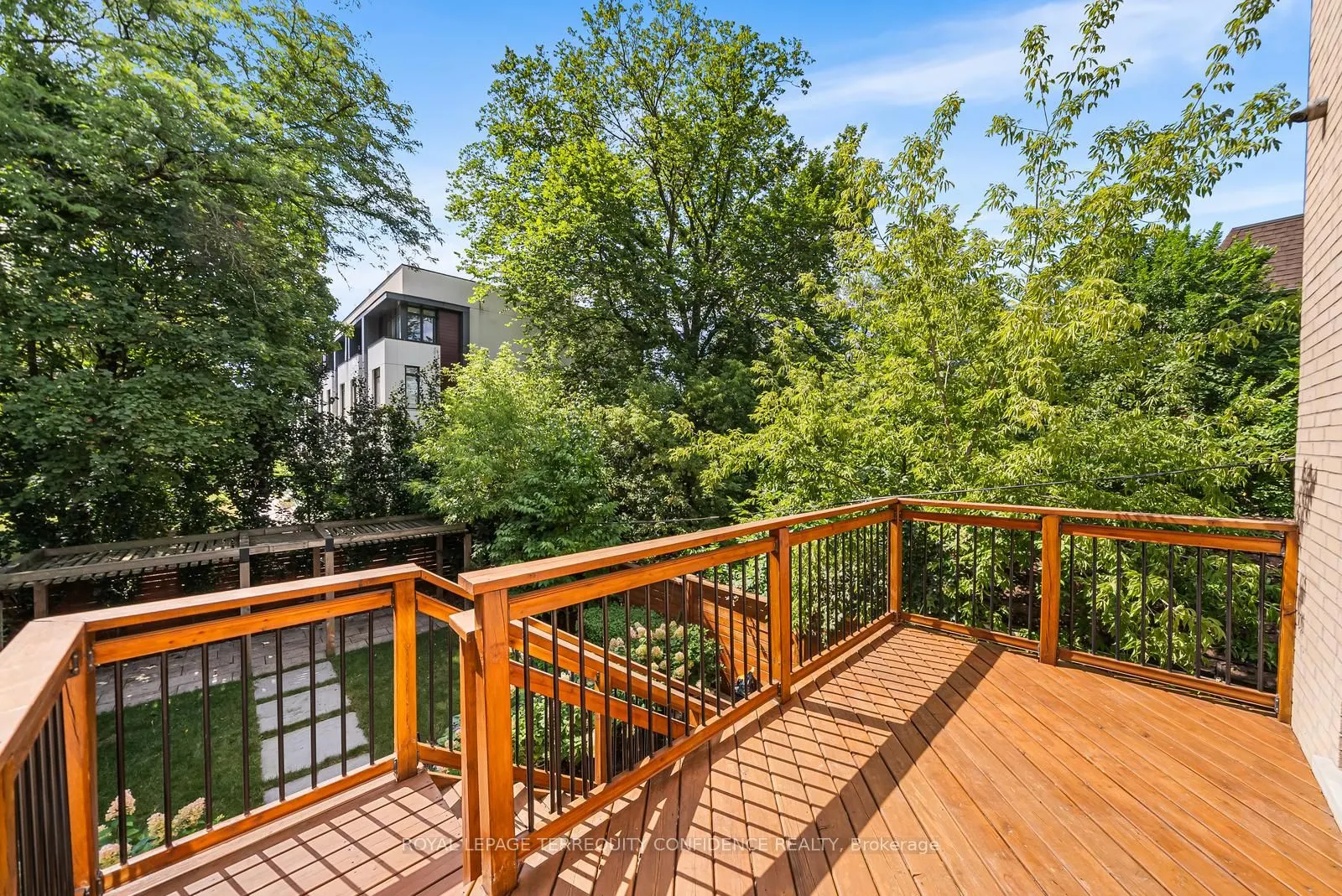 57B Horsham Avenue