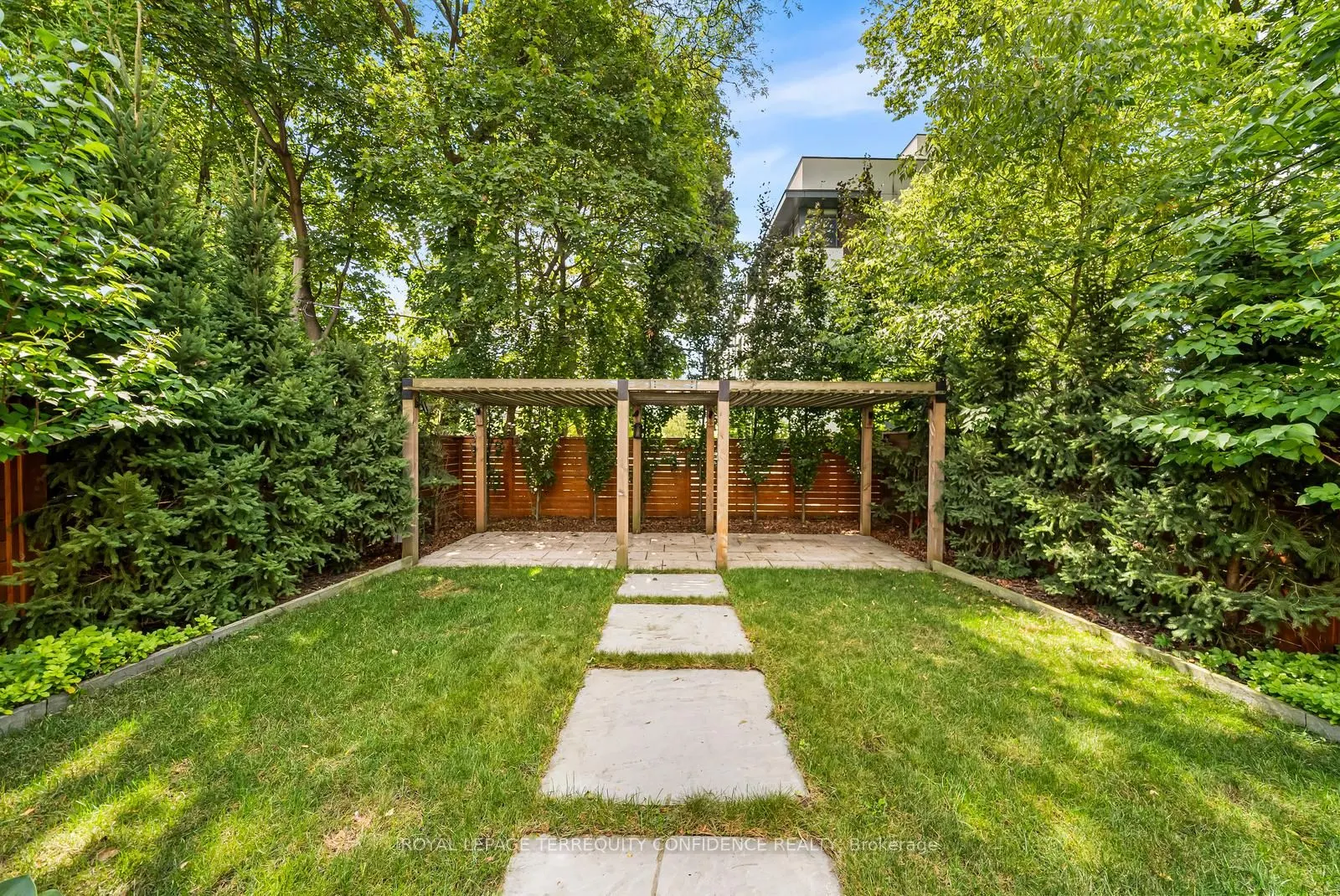 57B Horsham Avenue