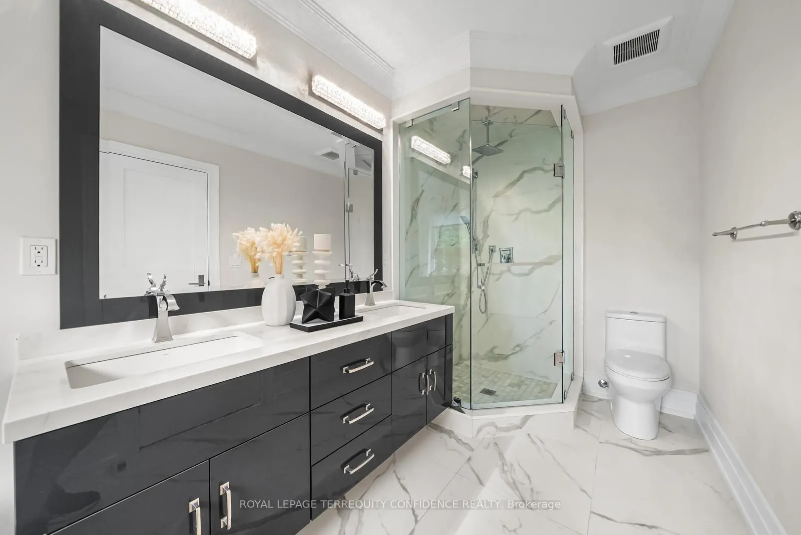 57B Horsham Avenue
