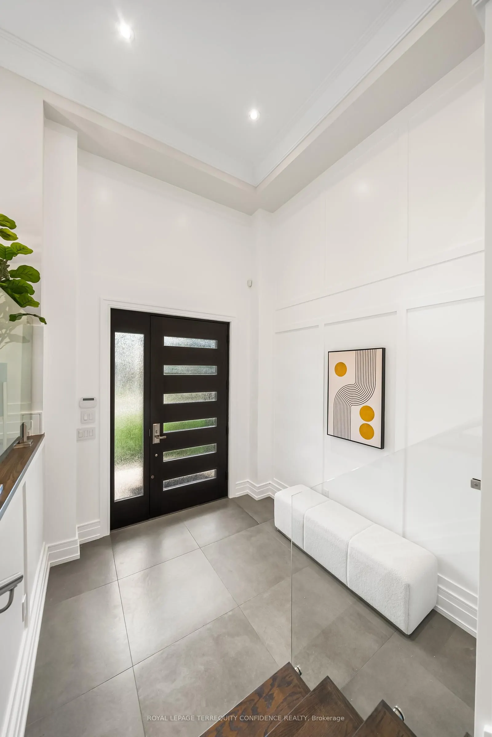 57B Horsham Avenue