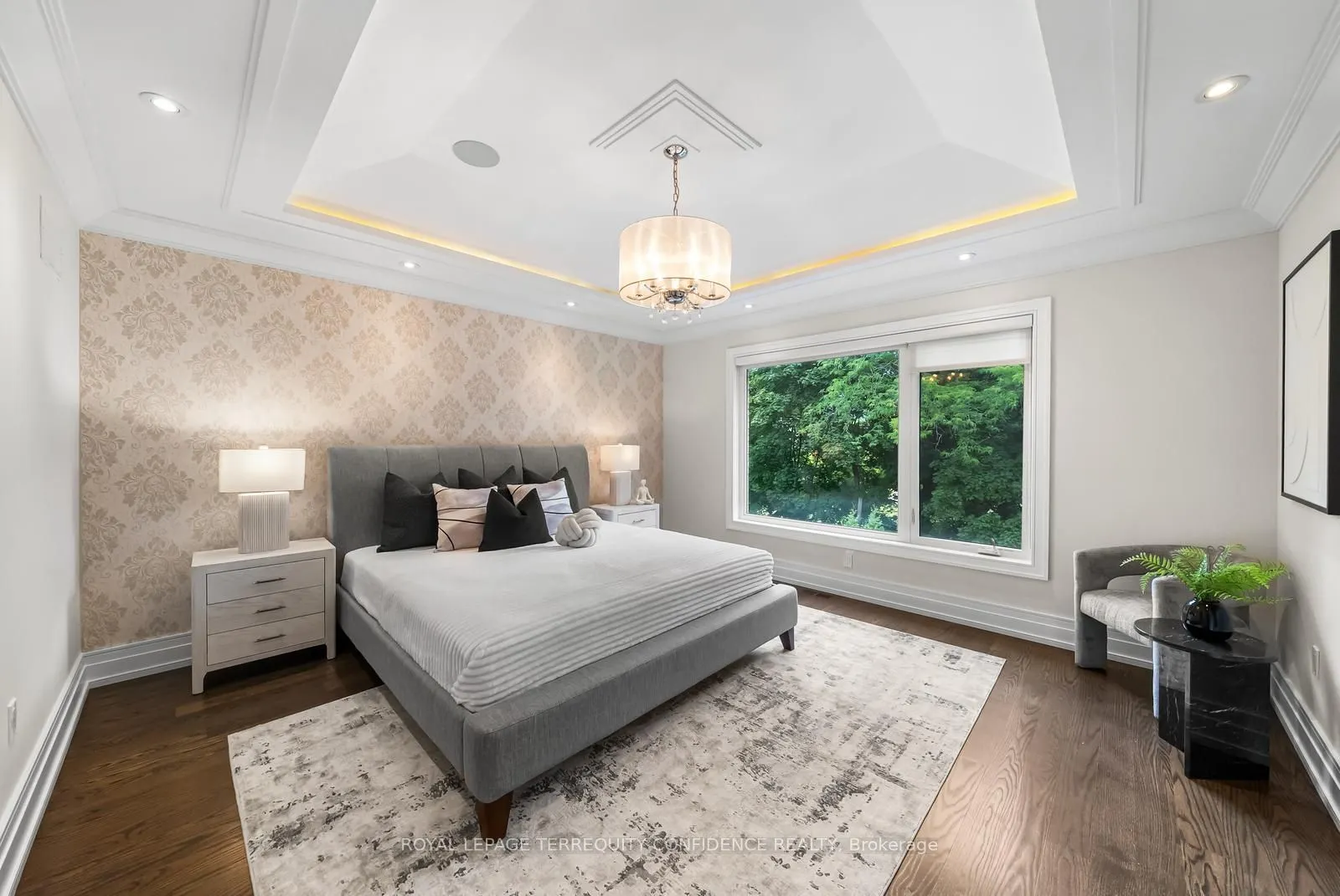 57B Horsham Avenue